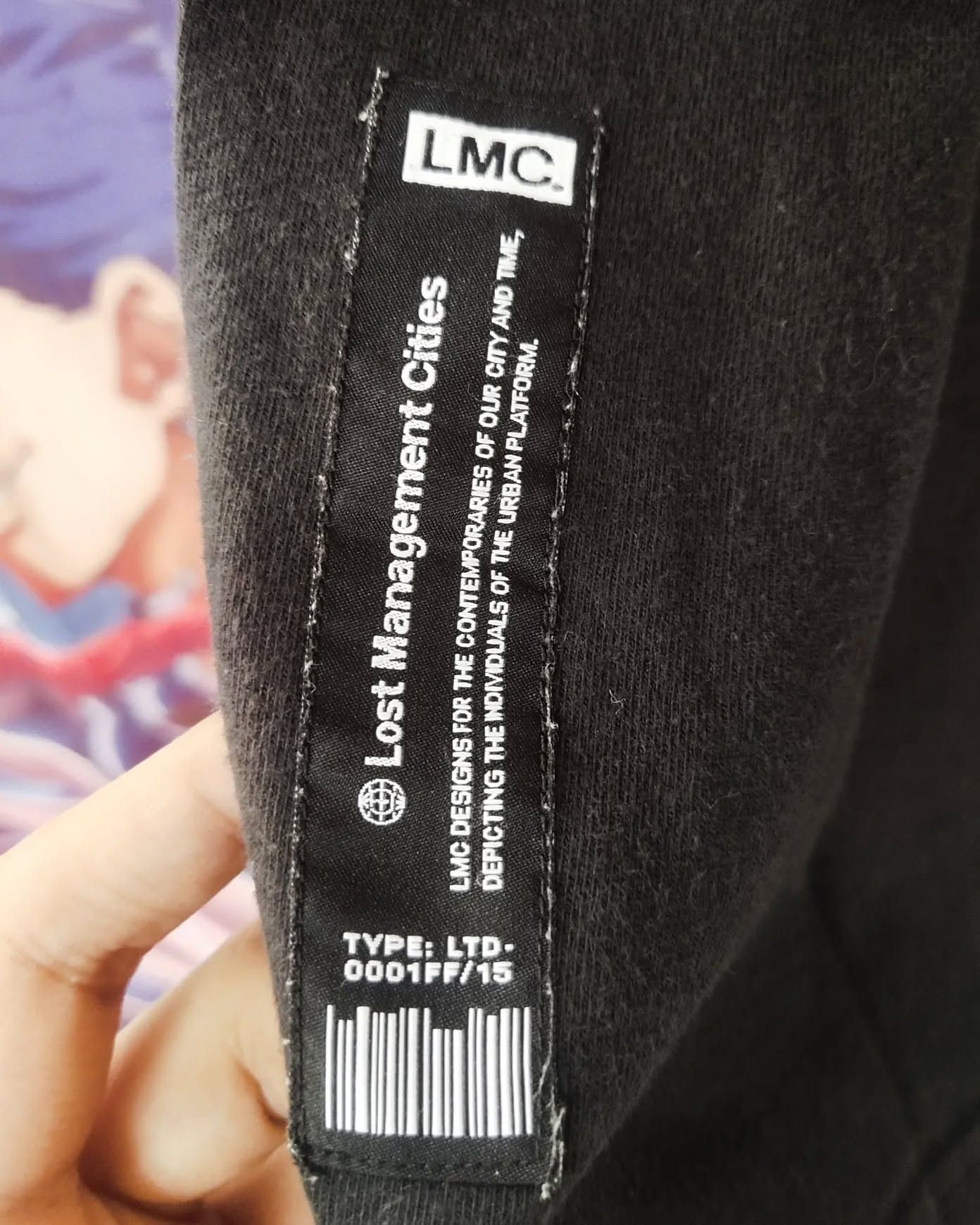 Japanese Brand Lost Management Cities LMC Spellout Black Tees Size US S / EU 44-46 / 1 - 3 Thumbnail