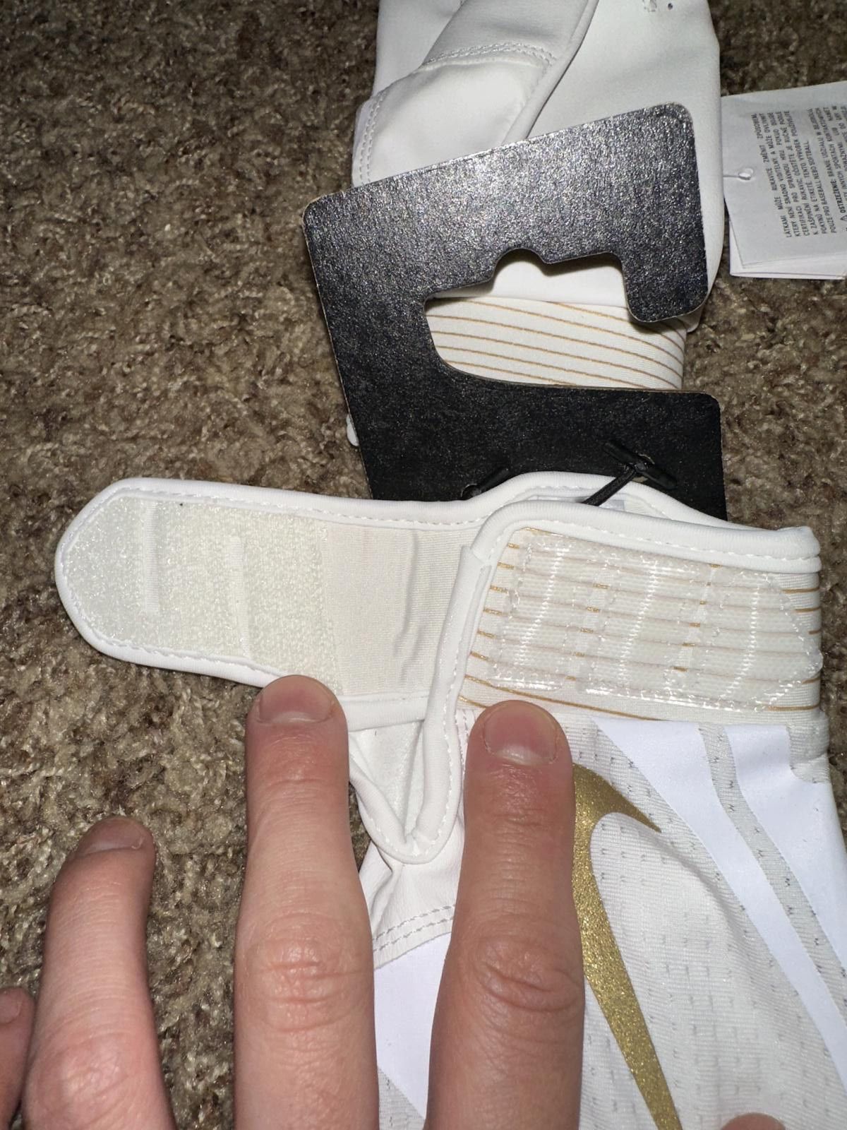 Nike Nike Alpha Huarache Edge Diamond Sport Batting Gloves Size ONE SIZE - 6 Thumbnail