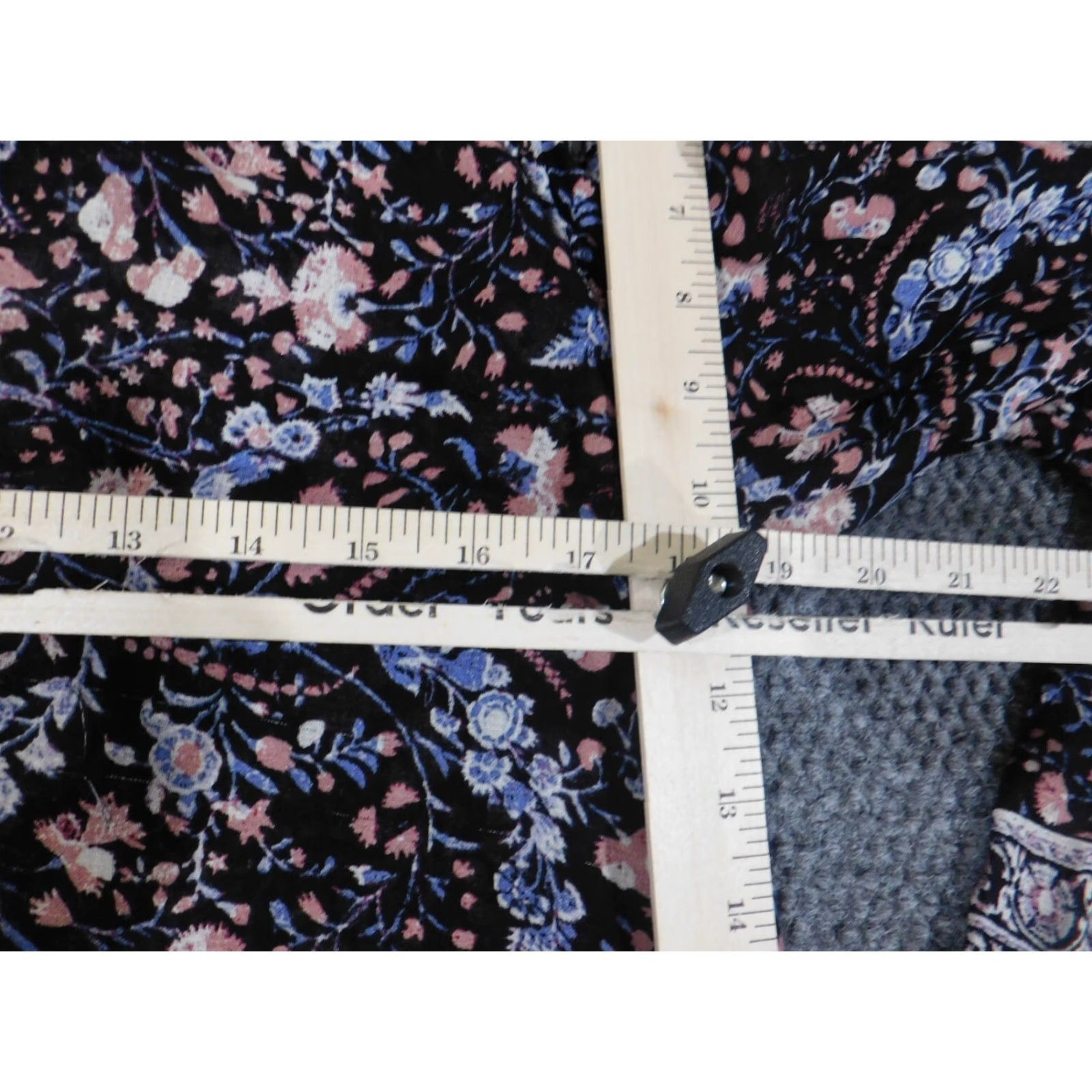 Lucky Brand Lucky Brand Button-Up Womens Top Small Black Floral Geometric Casual Viscose Size S / US 4 / IT 40 - 4 Thumbnail