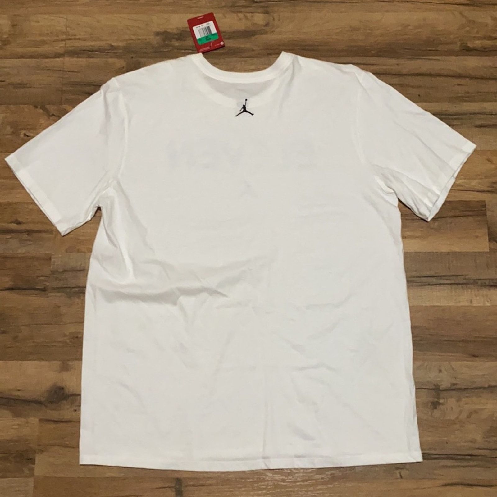 Nike 2015 Air Jordan Eleven Short Sleeve Size US XL / EU 56 / 4 - 3 Thumbnail