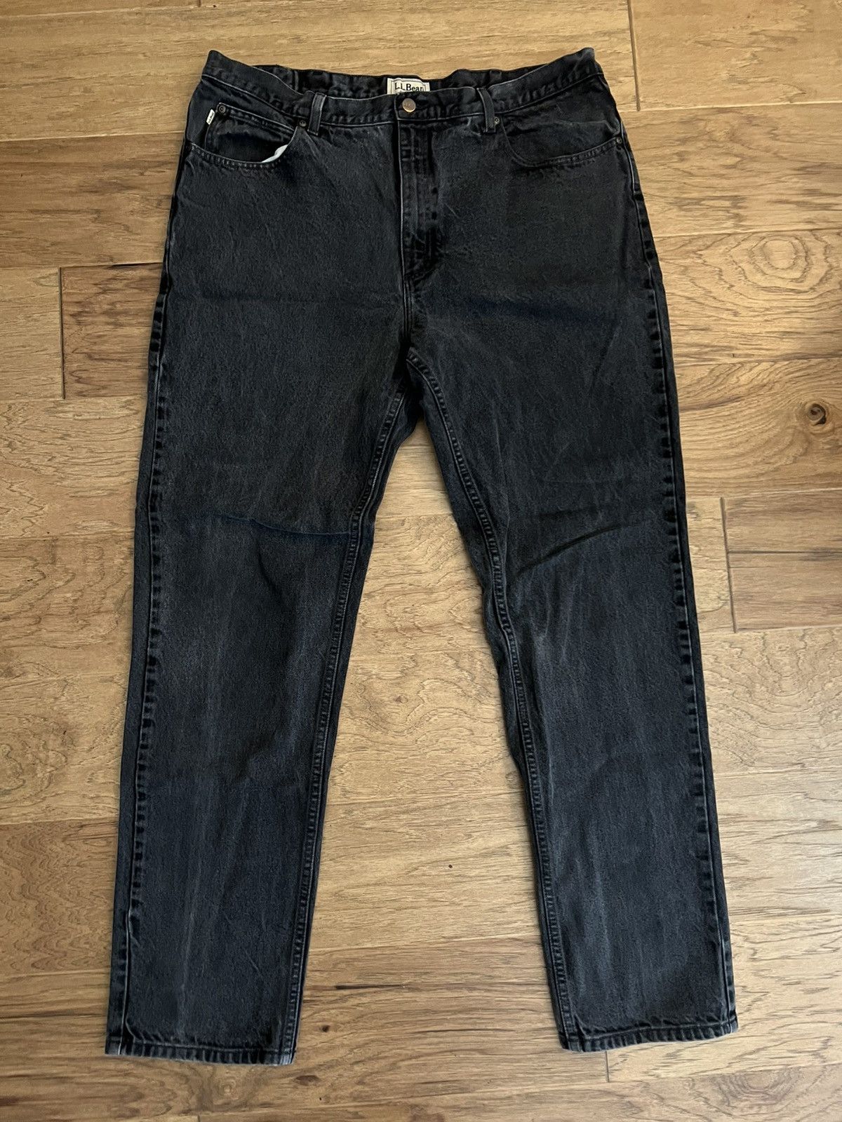 L.L. Bean L.L Bean classic fit denim Size US 36 / EU 52 - 1 Thumbnail