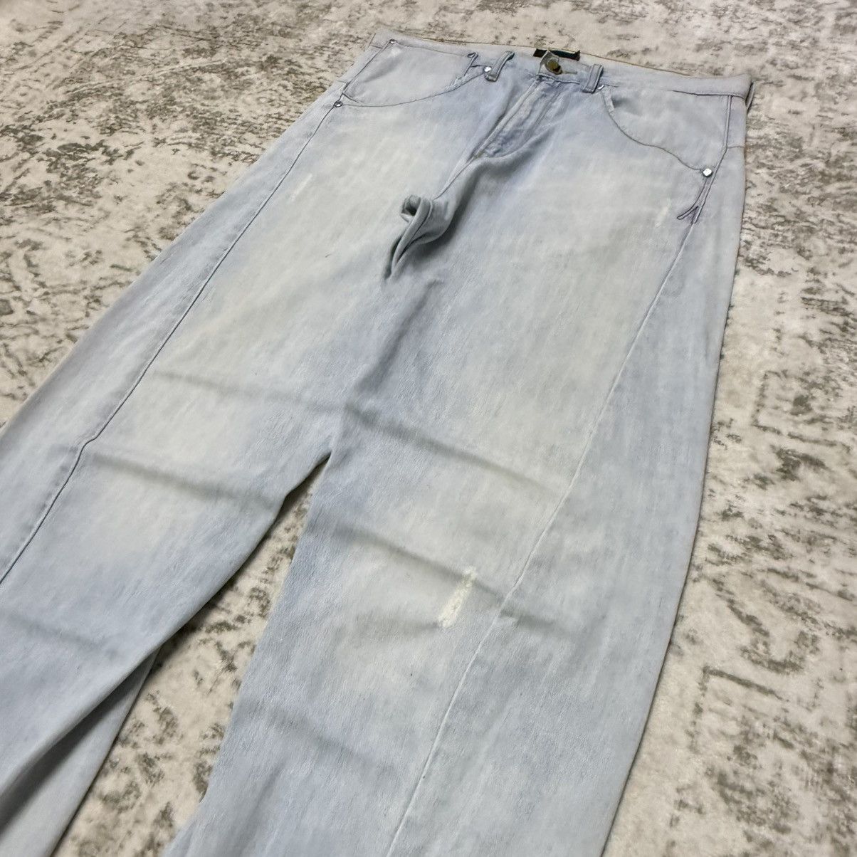 Levi's Vintage Levis enginereed Jeans Light Wash Twisted Seam Denim Size US 32 / EU 48 - 6 Thumbnail