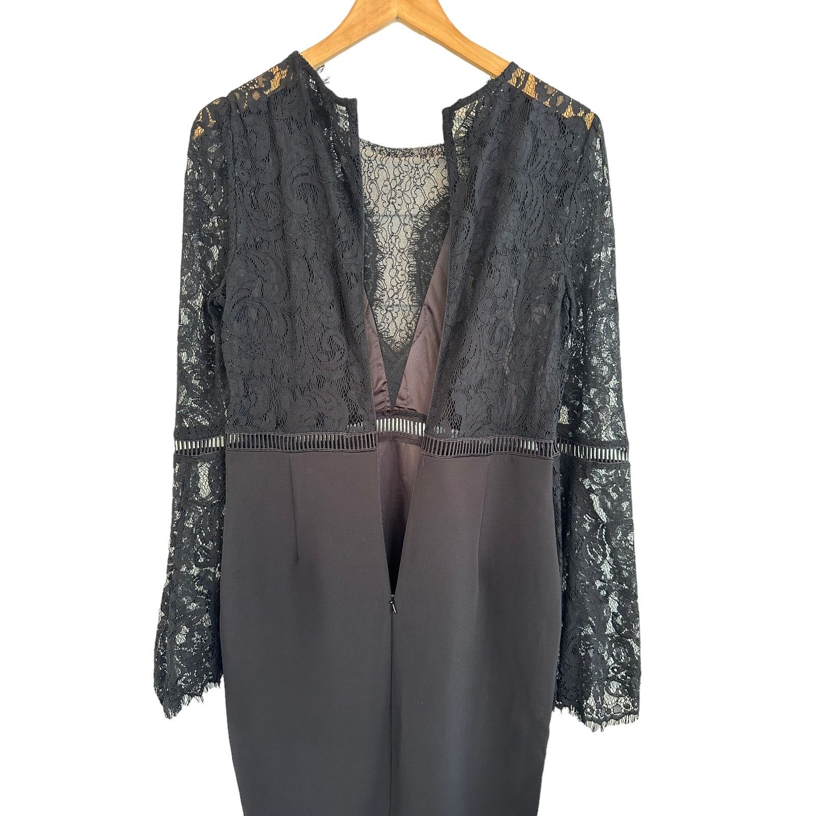 Other Bardot Faedra Lace Long Bell Sleeve Knee Length Sheath Dress Size M / US 6-8 / IT 42-44 - 9 Thumbnail