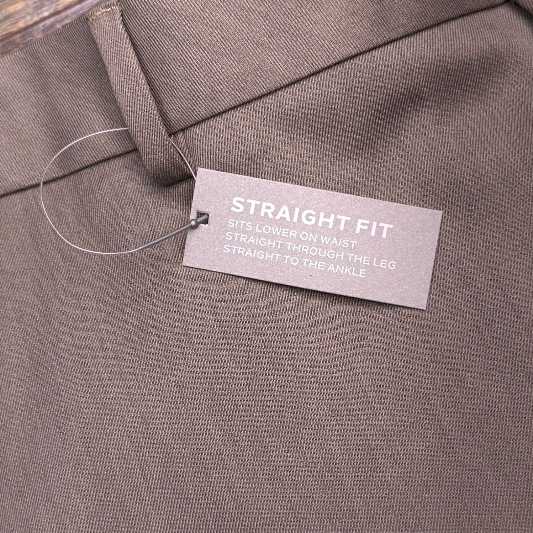 Van Heusen Van Heusen Traveler Pants Mens 34x34 Taupe Premium Non Iron Wicking New Size US 34 / EU 50 - 5 Thumbnail