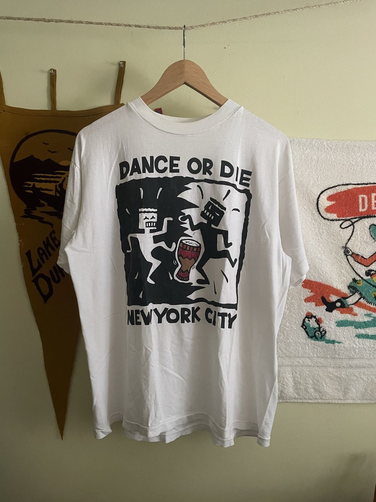 Keith Haring Vintage 90s Keith Haring Dance or Die NYC Tee Size US XL / EU 56 / 4 - 1 Thumbnail