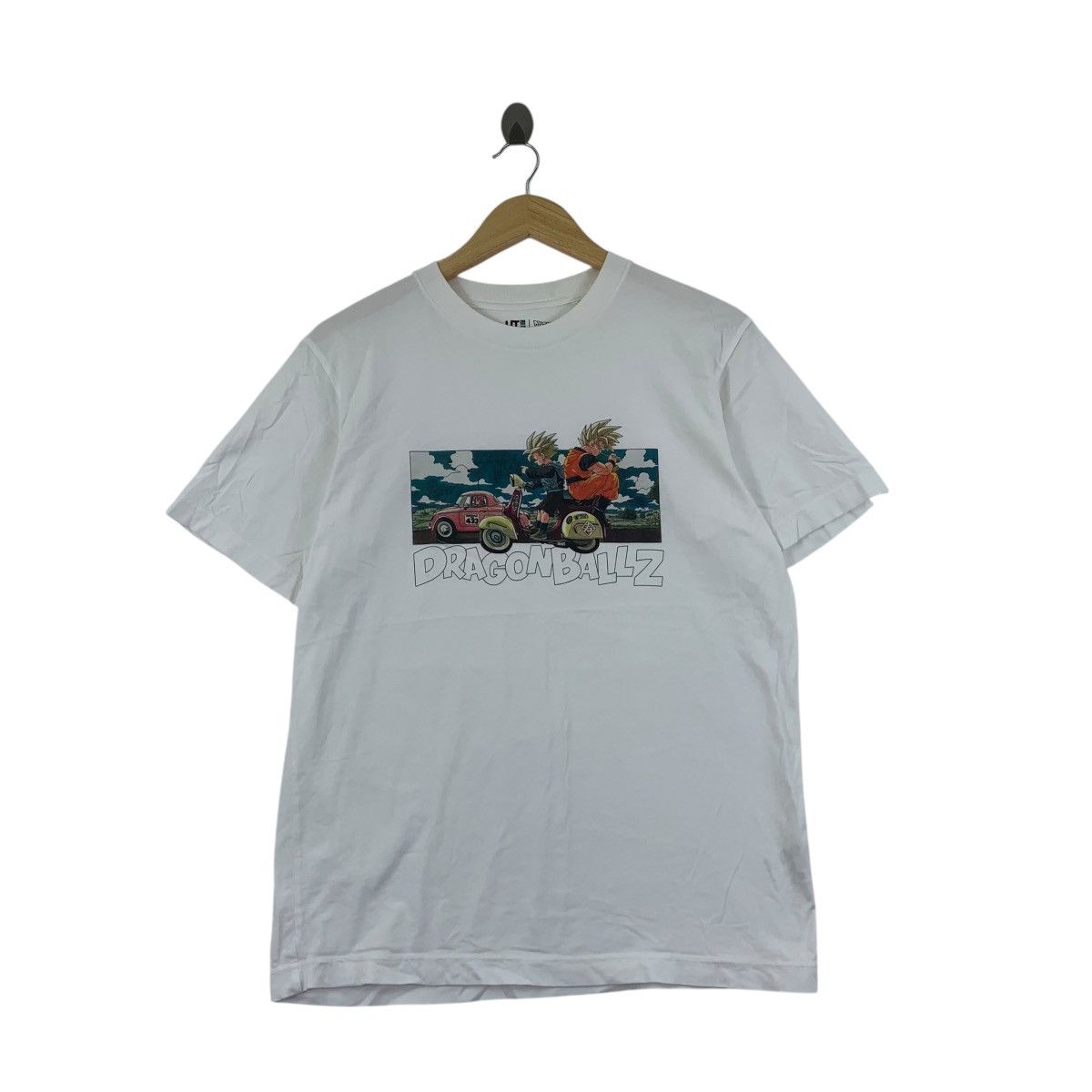 Uniqlo DRAGON BALL Z x UNIQLO GT Collection Manga Anime Tee Shirt Size US M / EU 48-50 / 2 - 1 Thumbnail