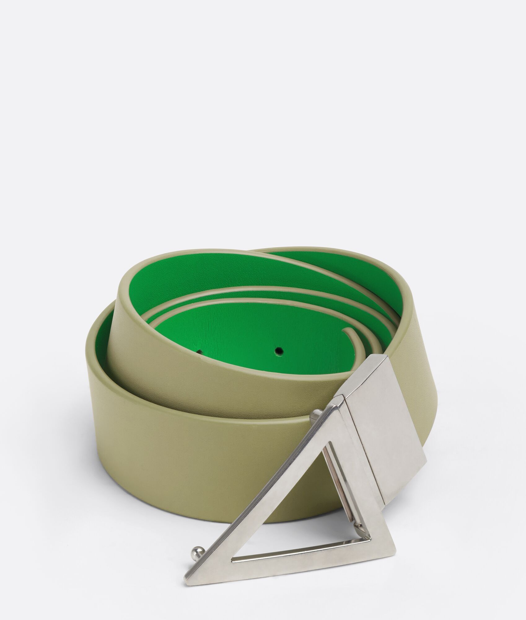 Bottega Veneta o1n1vont0425 Size: 110 / Triangle Belt Travertine/Parakeet Size 44 - 1 Thumbnail