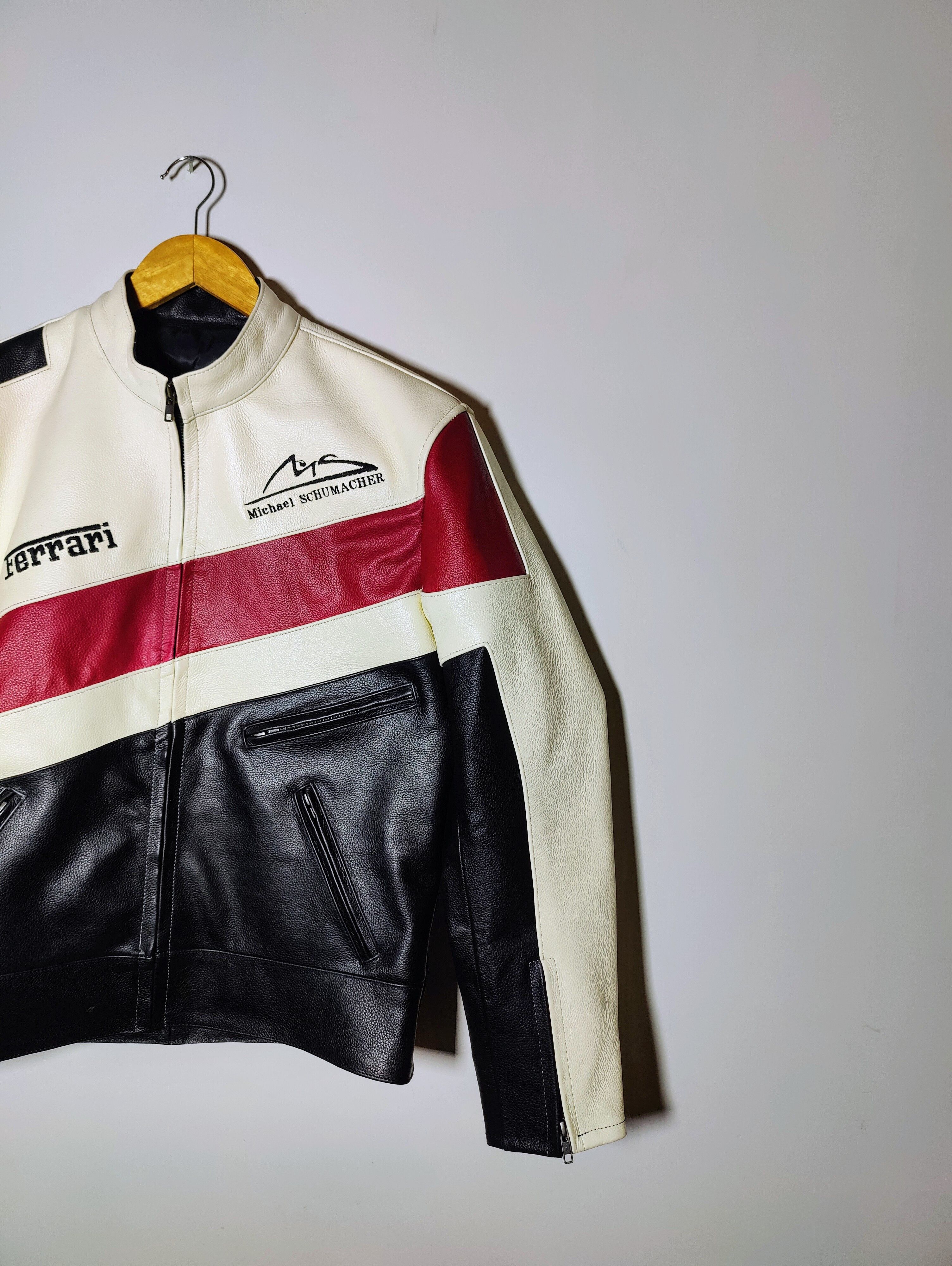Formula 1 Ferrari Racing Leather Jacket 90s F1 Big Logo Streetwear Size US L / EU 52-54 / 3 - 5 Thumbnail
