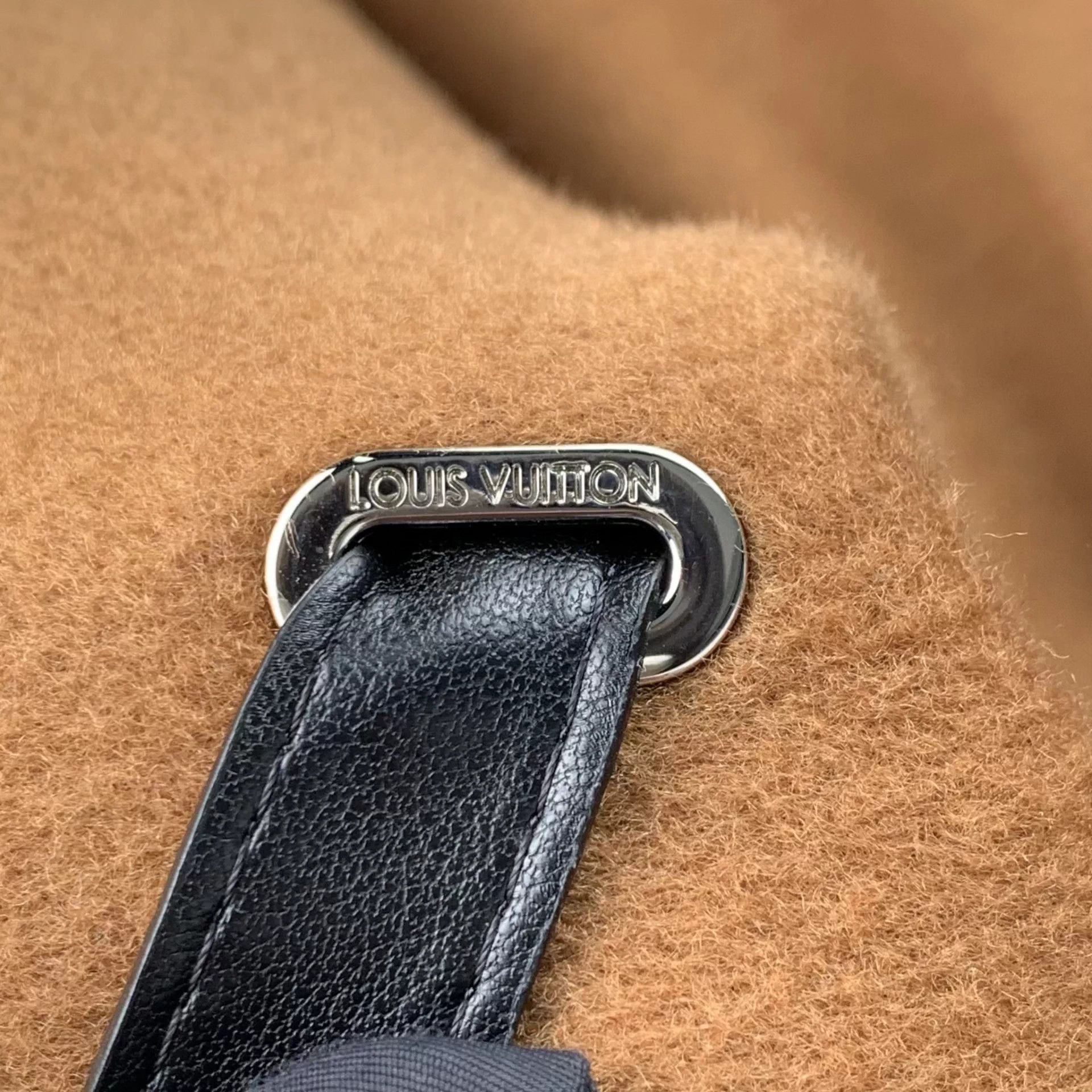 Louis Vuitton Louis Vuitton hooded full-logo lining cape EU34 Size XS / US 0-2 / IT 36-38 - 9 Thumbnail