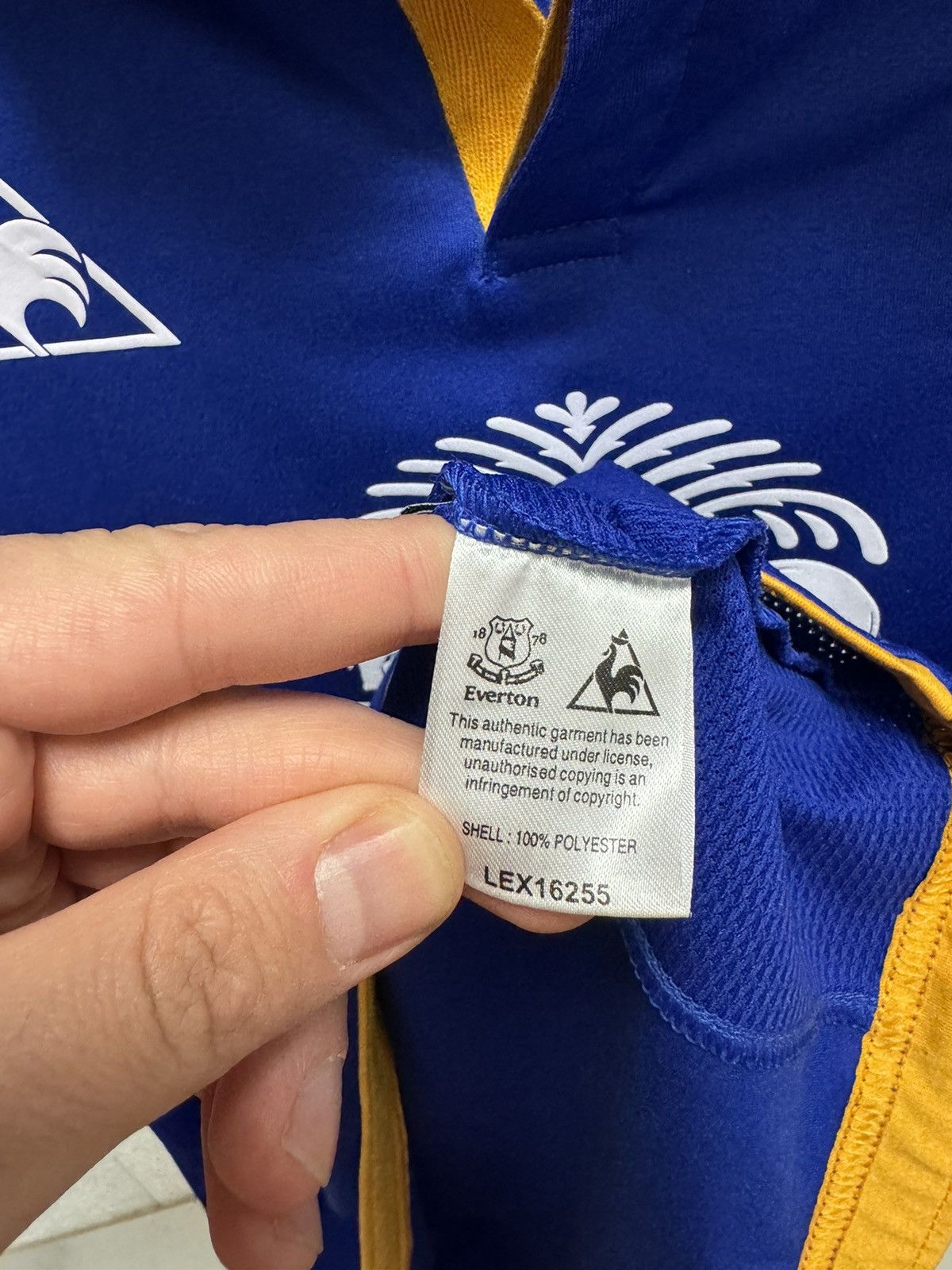 Le Coq Sportif Le Coq Sportif Everton vintage soccer jersey Xl Size US XL / EU 56 / 4 - 11 Thumbnail