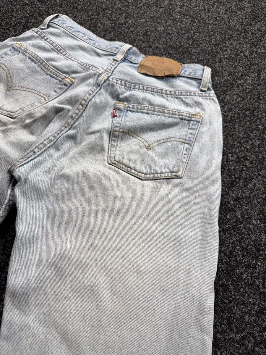 Levi's Vintage Clothing 90s Vintage Levi's 501 Made In Australia Light Wash Jeans Size US 29 - 20 Thumbnail