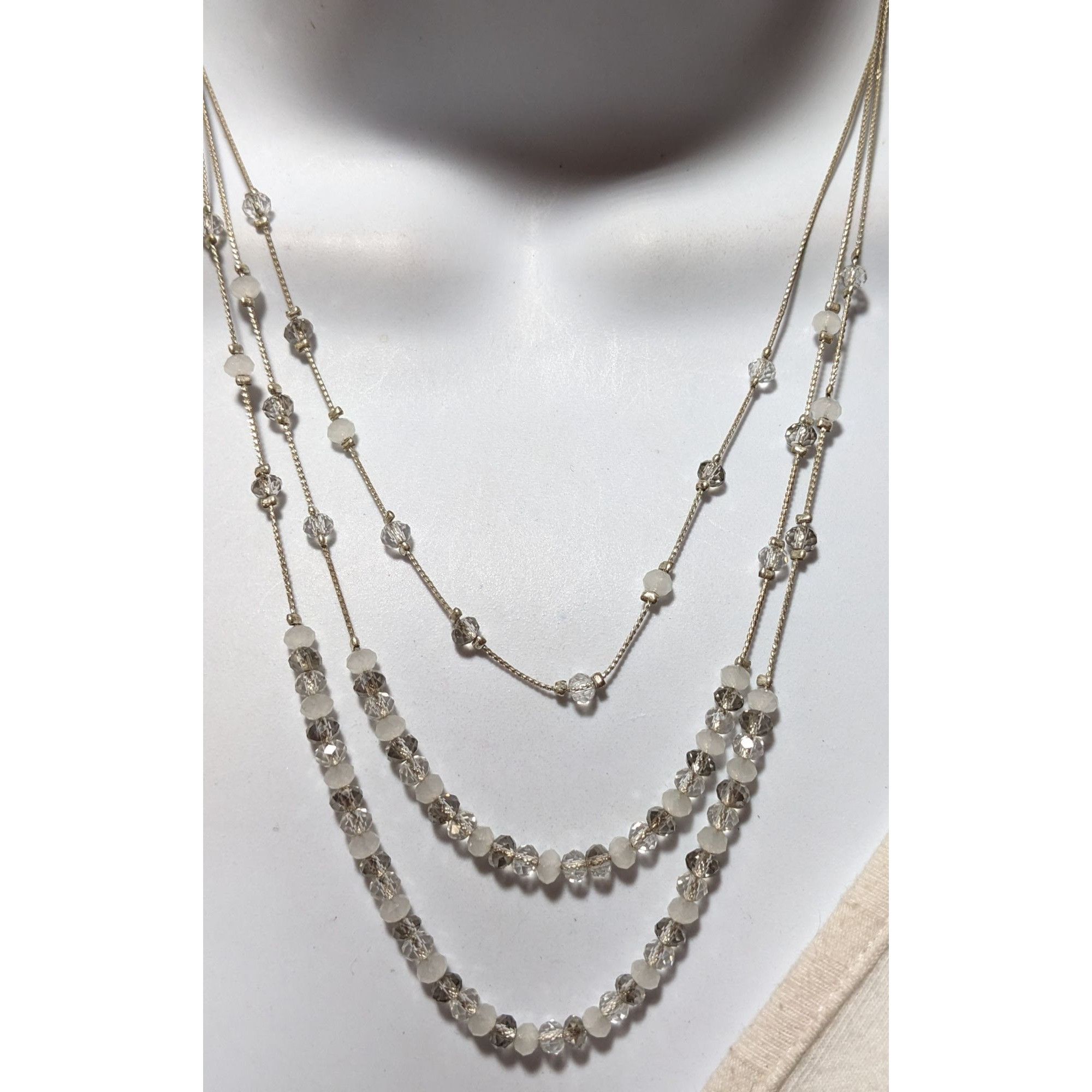 Other Multilayer Clear And White Glass Beaded Necklace Size ONE SIZE - 5 Thumbnail