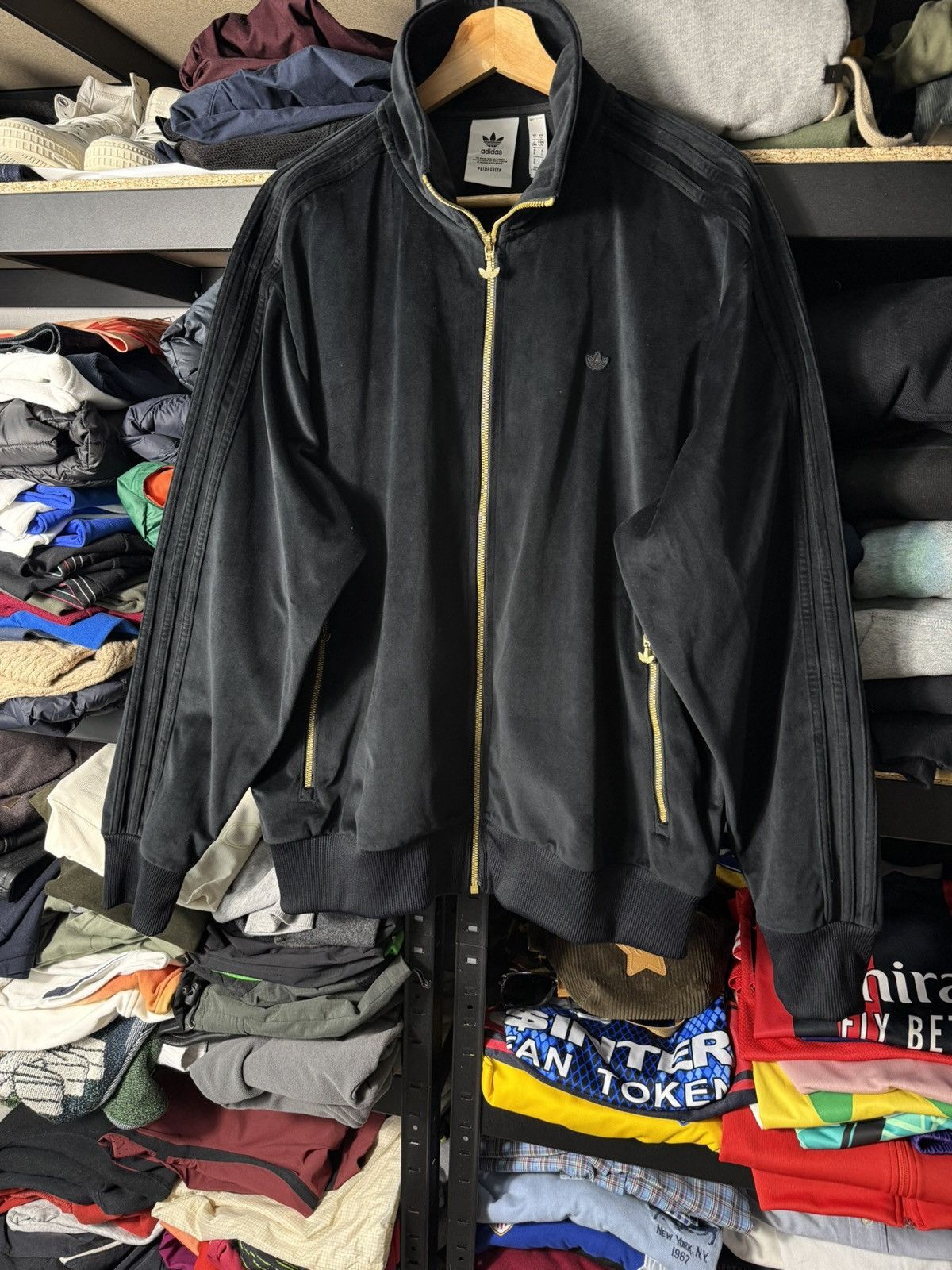 Adidas Adidas Luxe Velour Firebird Track Jacket Black Gold Zip L Size US L / EU 52-54 / 3 - 4 Thumbnail