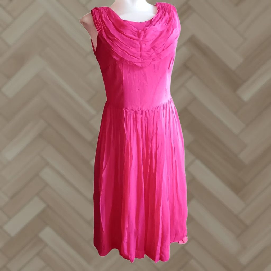 linen a line dress Women's Relaxed V-Neck Trending My Actual Bust is:46
