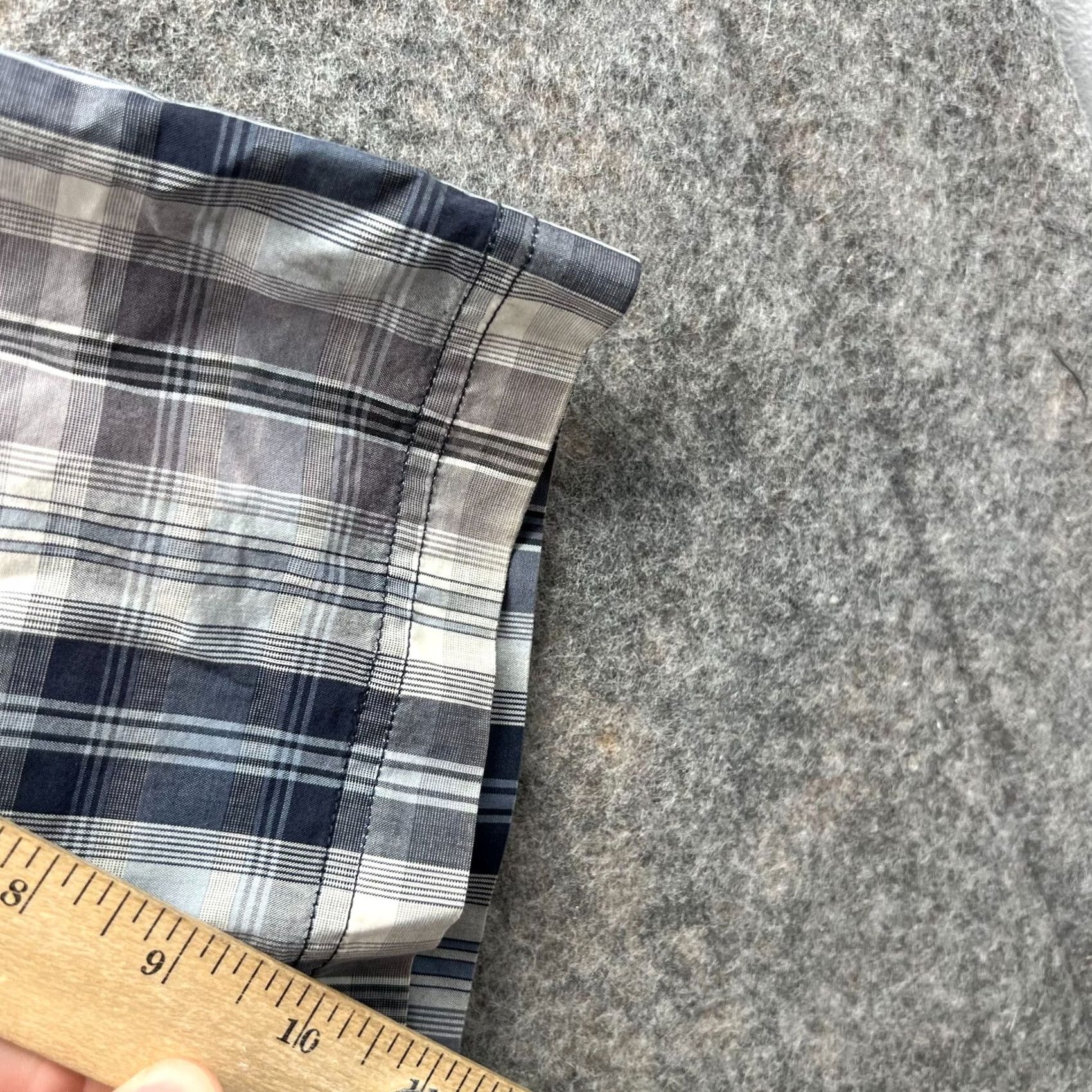 Carhartt VINTAGE Carhartt Shirt Mens L Blue Plaid Button-Down Relaxed Bellvue Outdoors Size US L / EU 52-54 / 3 - 5 Thumbnail