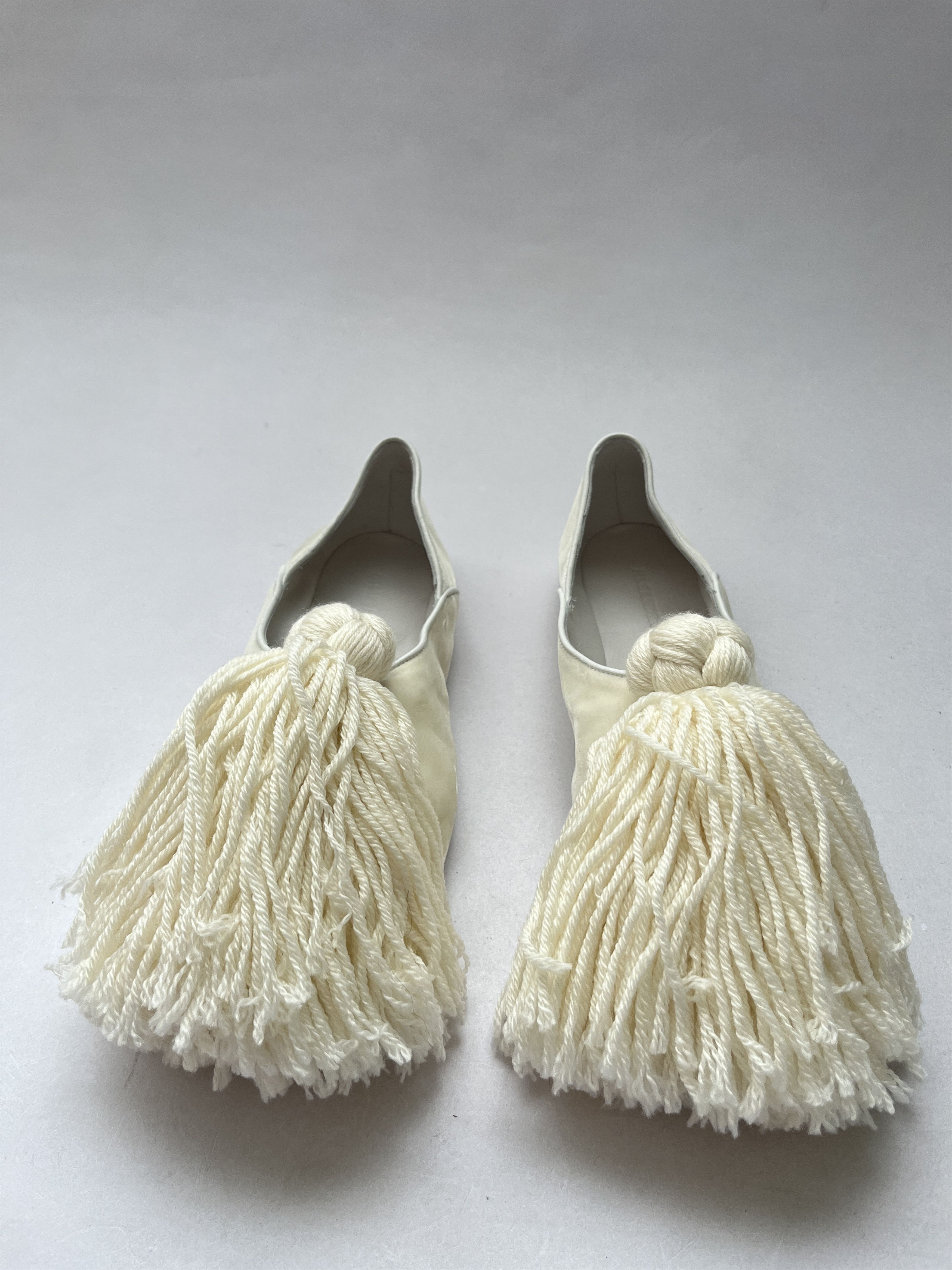 Jil Sander ⚡️QUICK SALE⚡️Jil Sander Cream Pom Pom Slippers Ballerinas Size US 9 / IT 39 - 2 Thumbnail