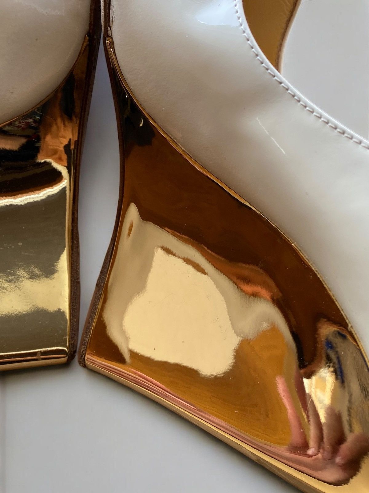Jimmy Choo Jimmy Choo White Gold Patent Leather Peep Toe Heels Size US 7 / IT 37 - 9 Thumbnail