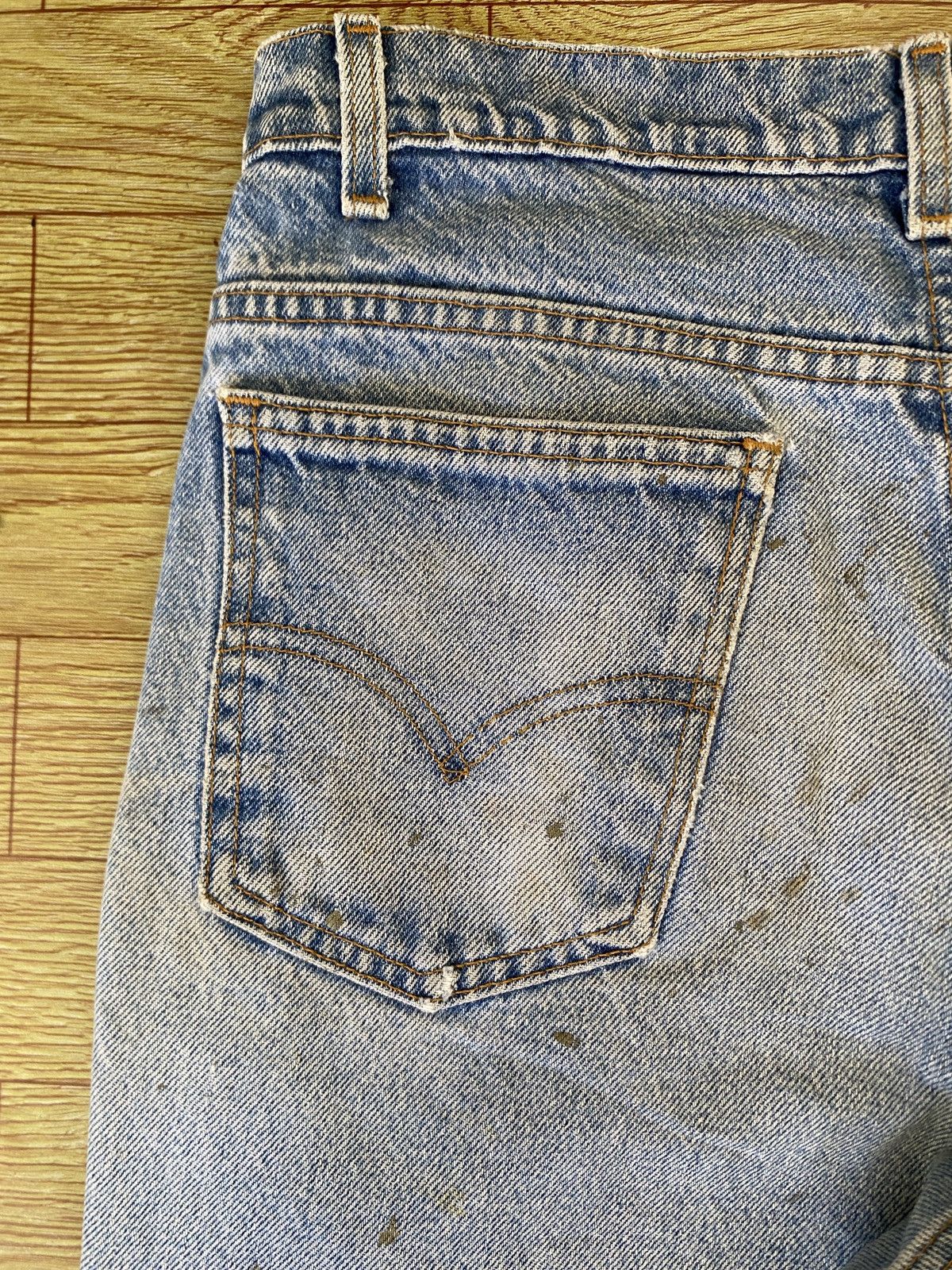 Levi's Vintage Levis Lot 517 Bootcut USA Distressed Jeans 1990s Size US 33 - 4 Thumbnail