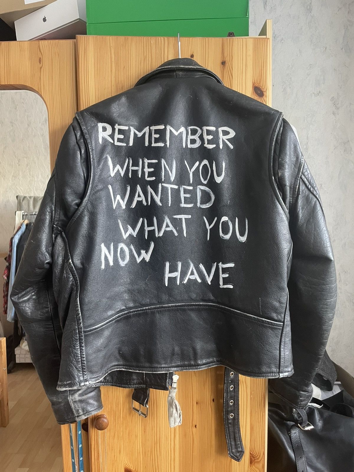Vintage Vintage Black leather biker Jacket Size US XL / EU 56 / 4 - 2 Thumbnail