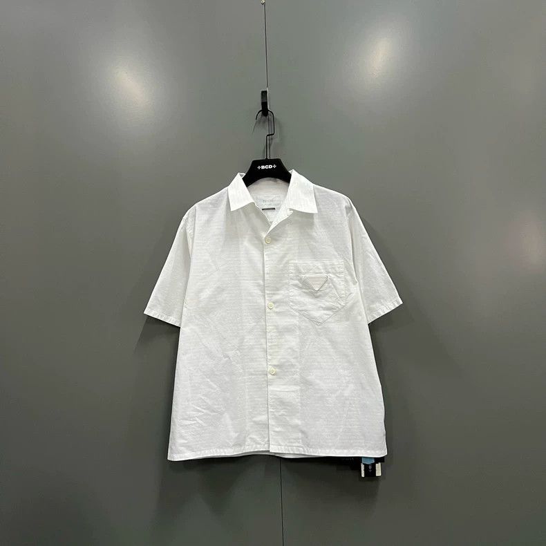 Prada Prada White dark pattern full-printed letter short-sleeved Size US L / EU 52-54 / 3 - 1 Thumbnail
