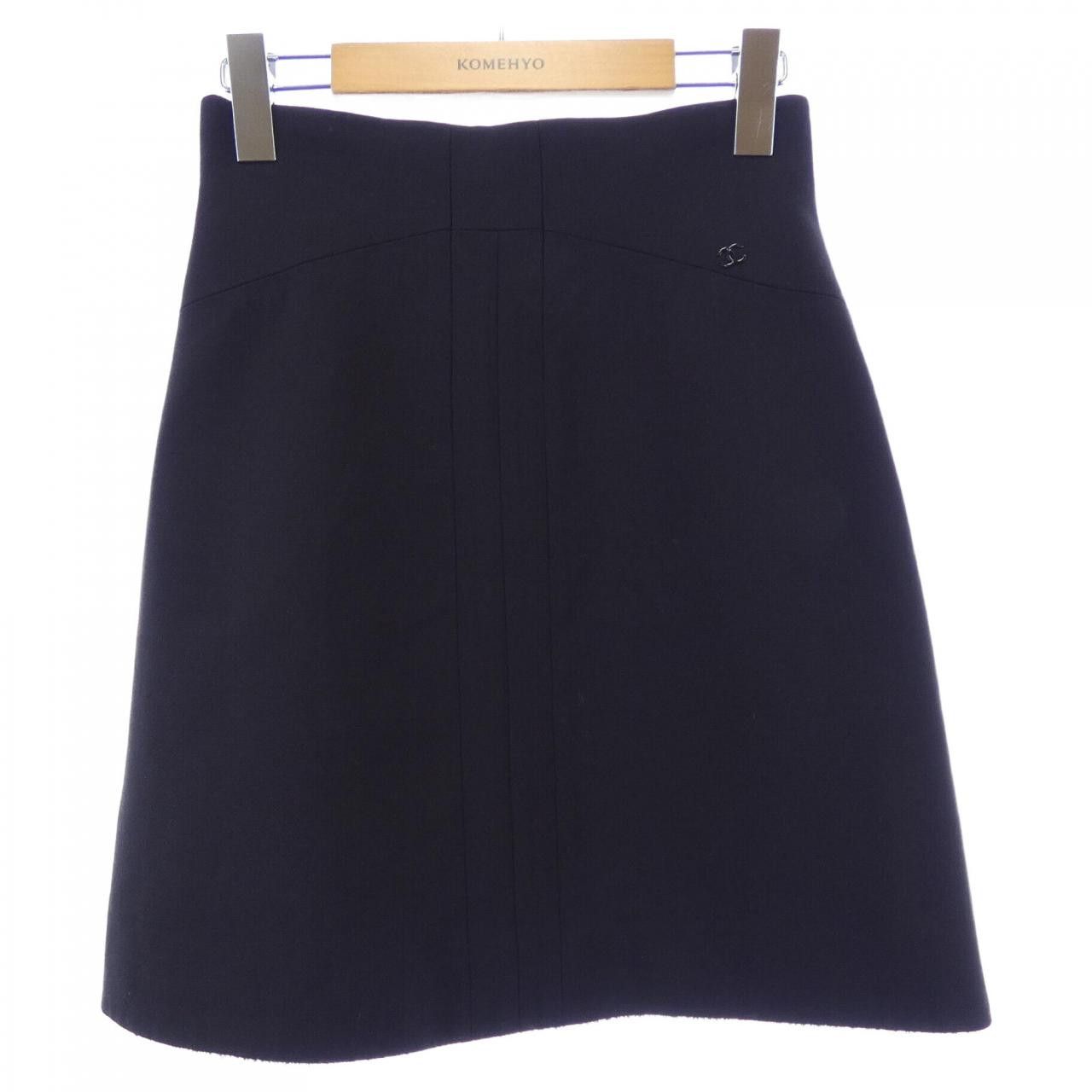 Chanel Chanel Chanel Skirt Skirt Textile Skirts P31075V20717 07P DUTY FREE for USA Size ONE SIZE - 1 Thumbnail