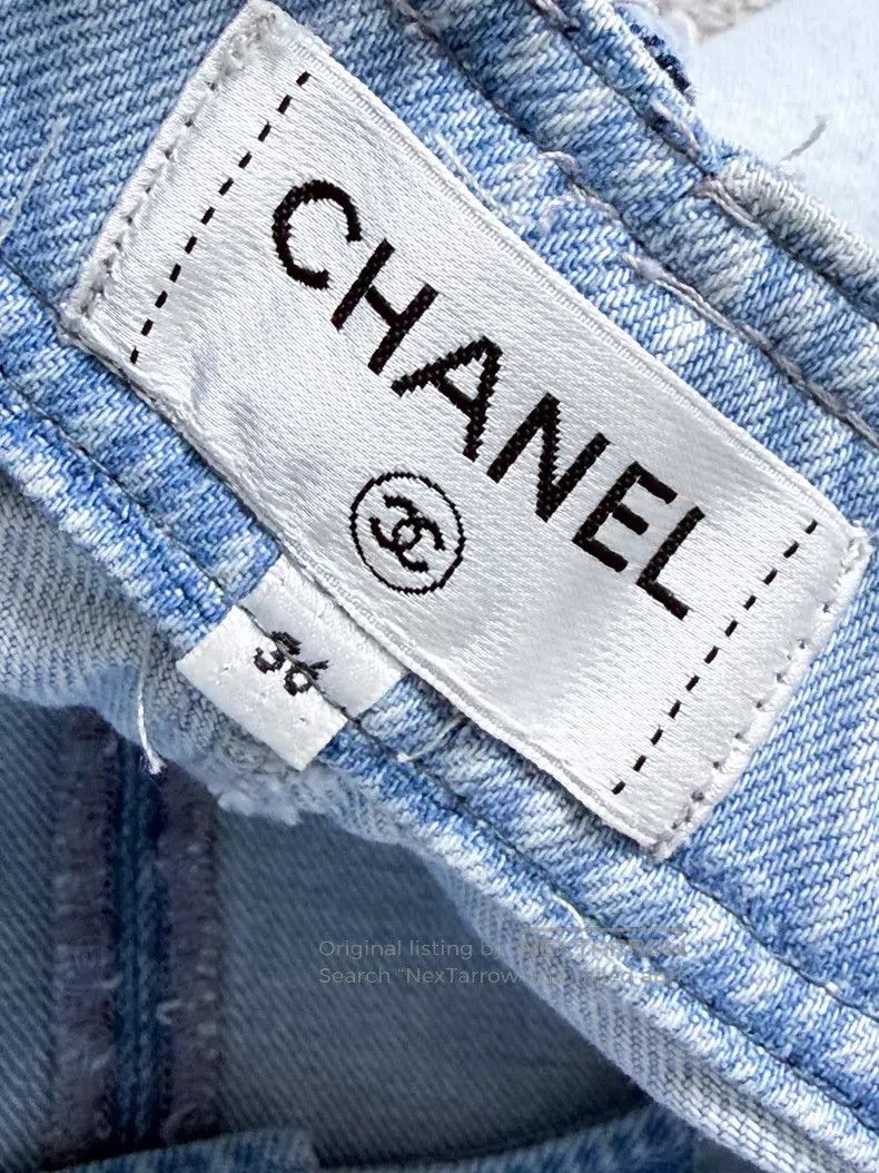 Chanel Chanel Gold coin denim shorts Size 24" / US 00 / IT 34 - 5 Thumbnail