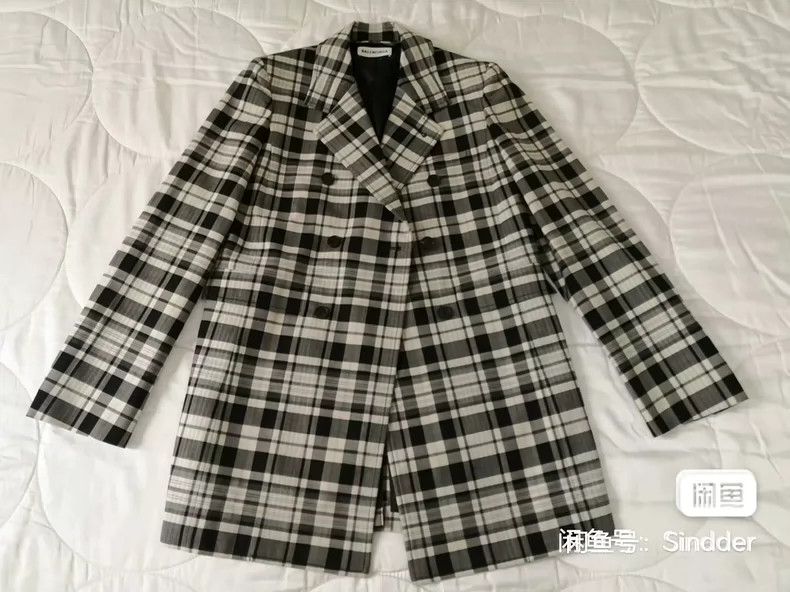 Balenciaga Balenciaga size 36 Double-breasted wool overcoat Size L / US 10 / IT 46 - 1 Thumbnail