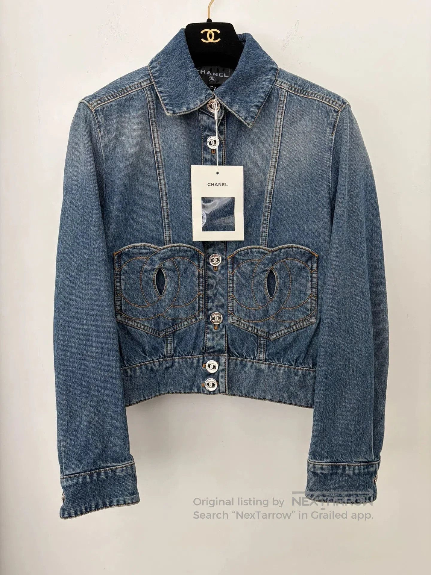 Chanel Chanel Heart Button Denim Jacket 36. Size US S / EU 44-46 / 1 - 1 Thumbnail