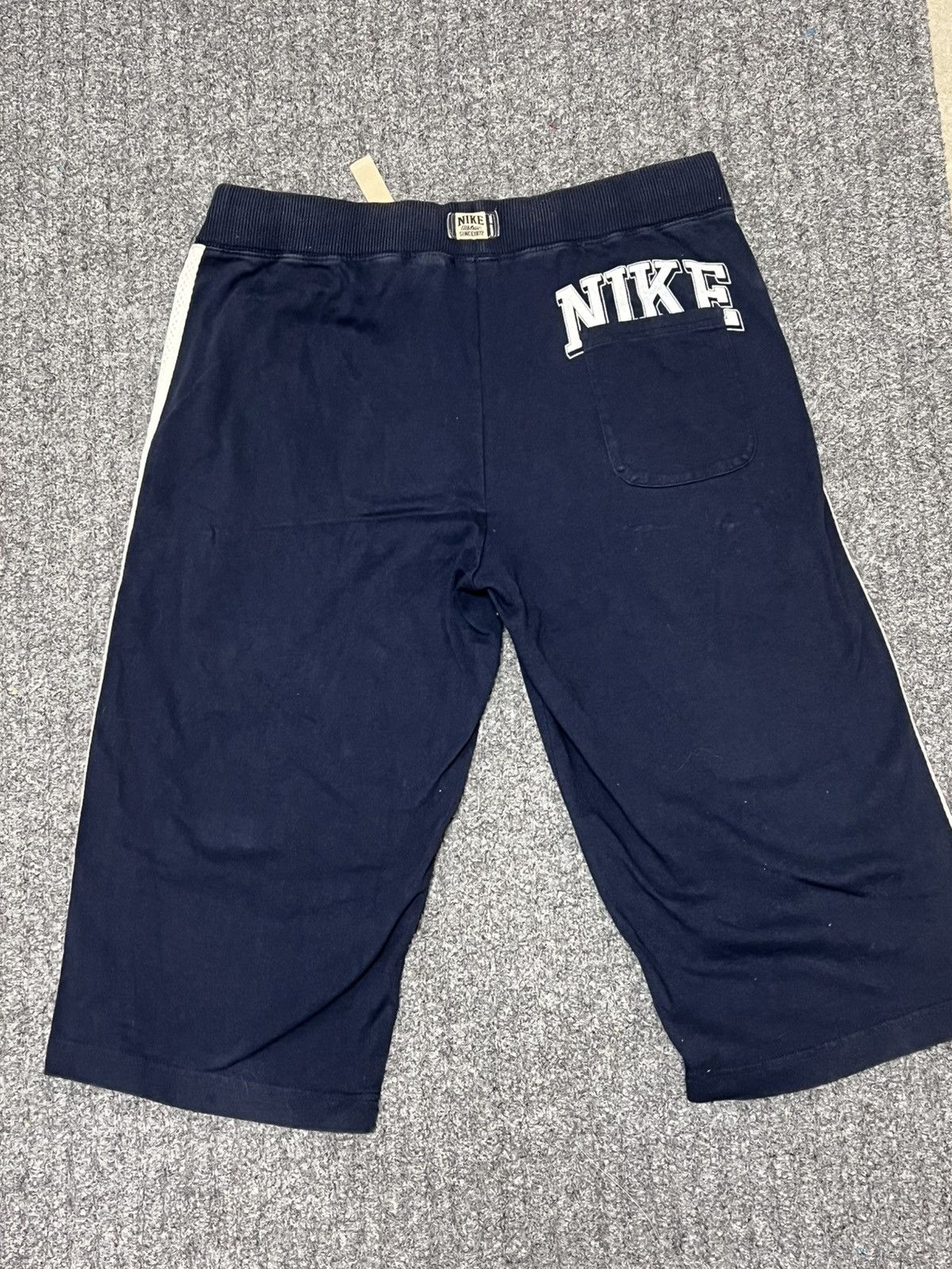 Nike Vintage Nike spodnie dresowe 3/4, granatowe Size US 44 / EU 60 - 4 Thumbnail