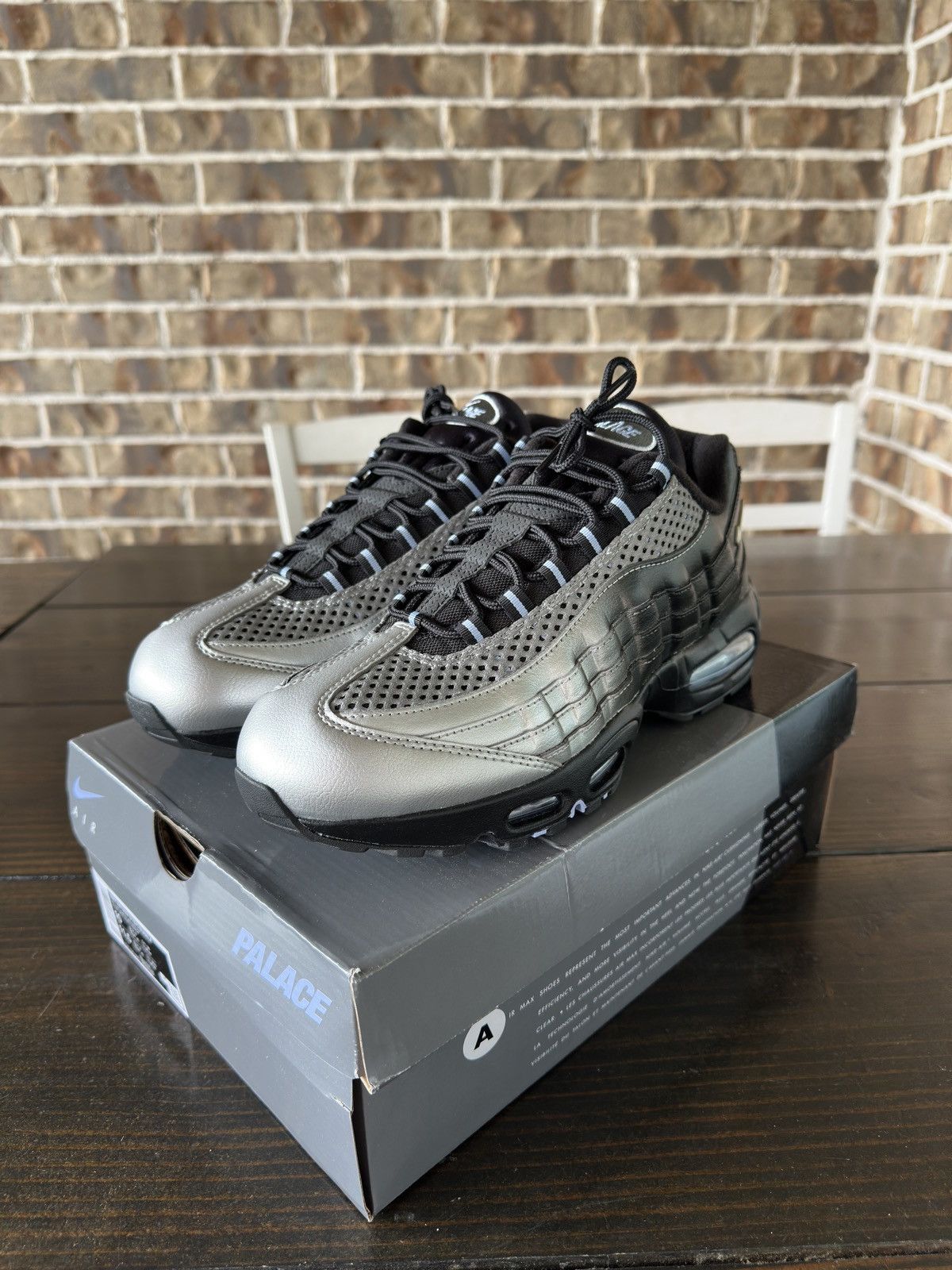 Nike Palace x Nike Air Max 95 Metallic Silver Blue Size US 10 / EU 43 - 1 Thumbnail