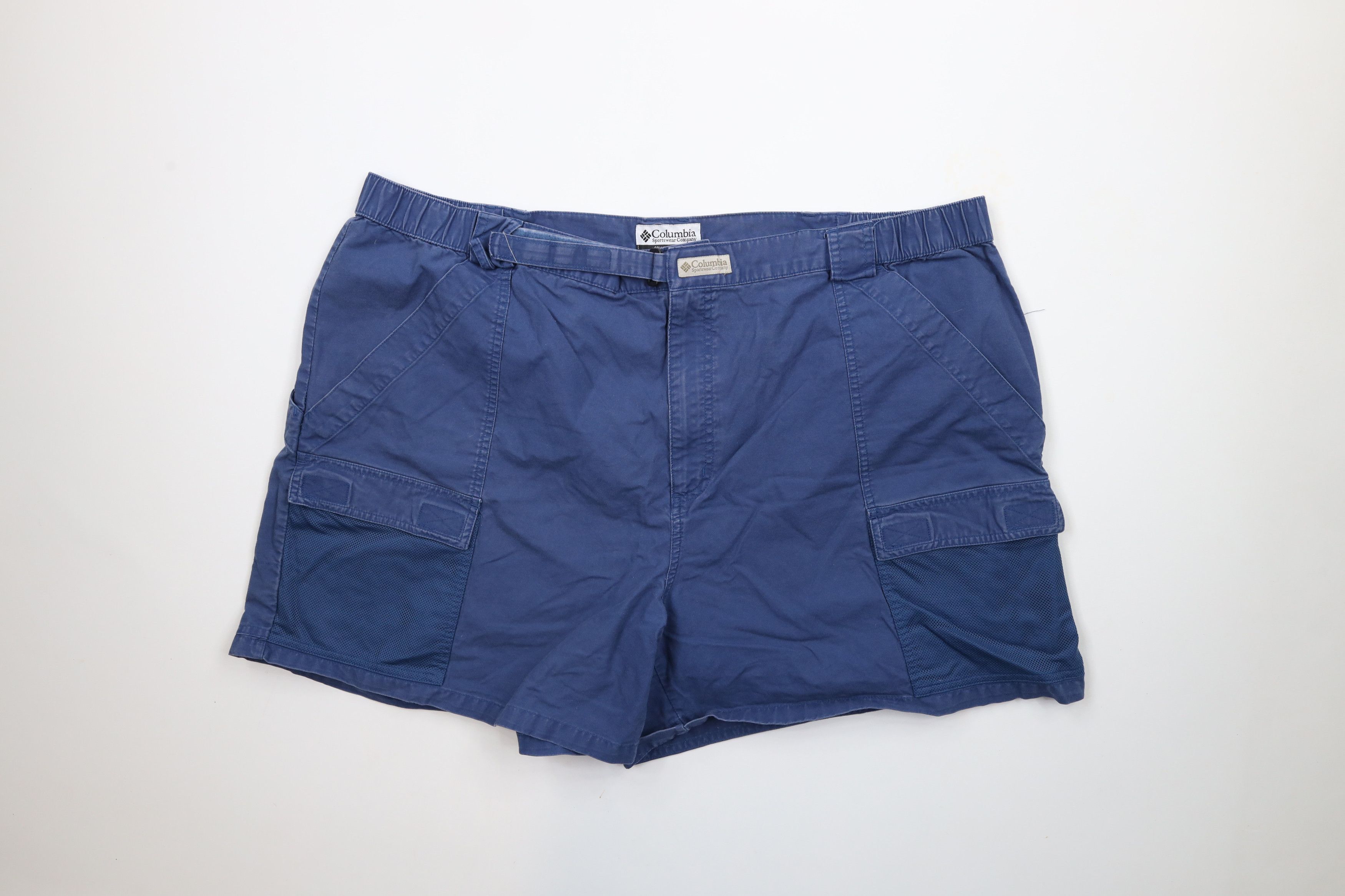 Columbia × Vintage Vintage Columbia PFG Spell Out Above Knee Cargo Shorts Blue Size US 40 / EU 56 - 1 Thumbnail