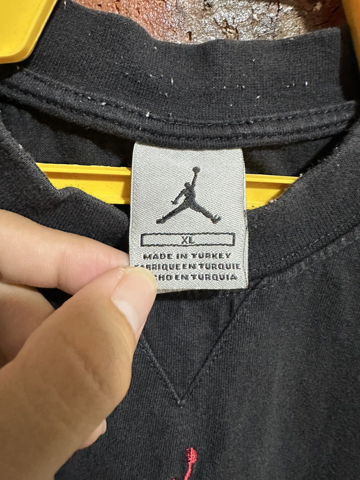 Jordan Brand × Vintage Vintage Air Jordan 23 Faded Tee Size US XL / EU 56 / 4 - 4 Thumbnail