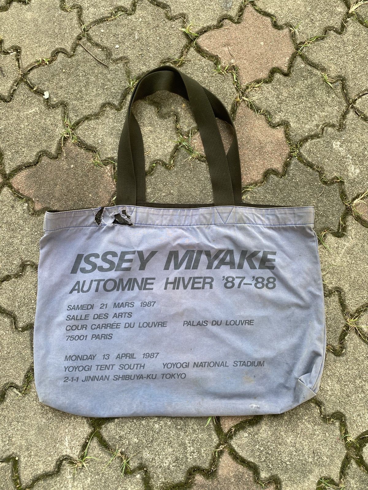 Issey Miyake AW87 Issey Miyake Tote Bag Limited Release Paris Tokyo Size ONE SIZE - 1 Thumbnail