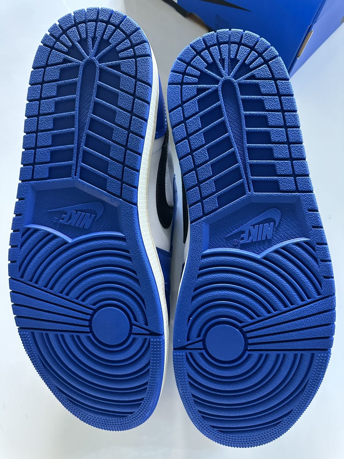 Nike Nike Air Jordan 1 Retro Low OG Game Royal Size US 11 / EU 44 - 8 Thumbnail