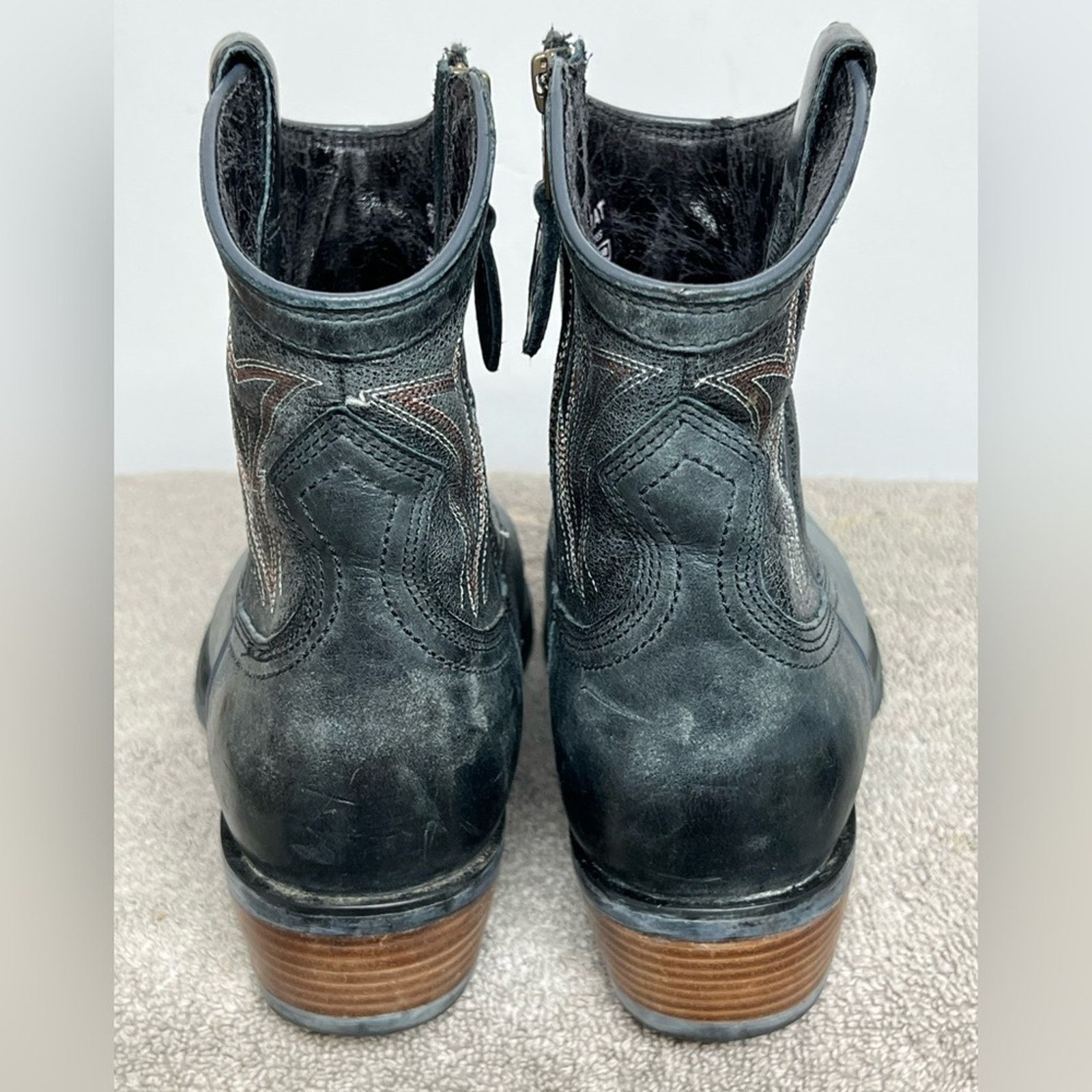 Ariat ARIAT Unbridled Leather Western Cowboy Boot US 8B WORN ONCE Size US 8 / IT 38 - 5 Thumbnail