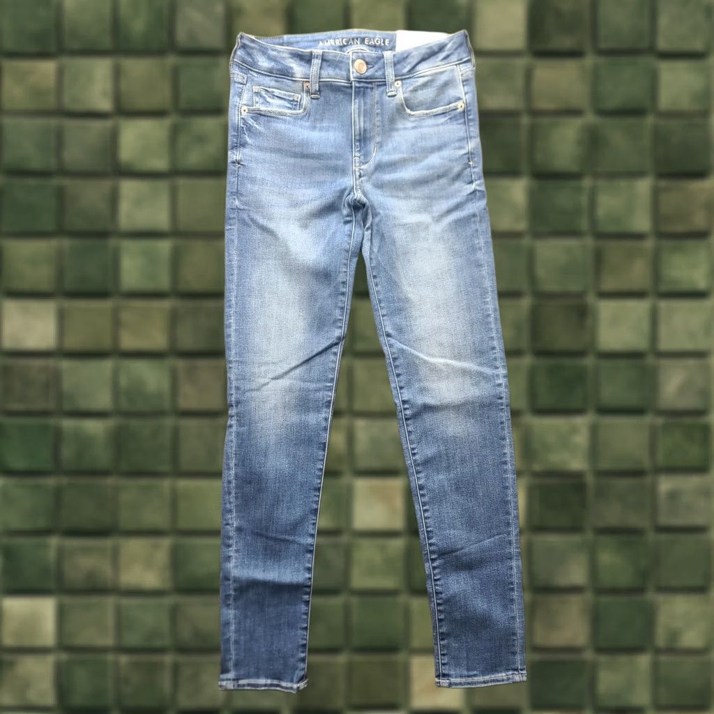 American Eagle Outfitters American Eagle Outfitters Jeans Womens 6 Tall 28x32 Skinny Fit Ankle Distressed Stretch Blue Denim 90s Womens Size 28" / US 6 / IT 42 - 1 Thumbnail