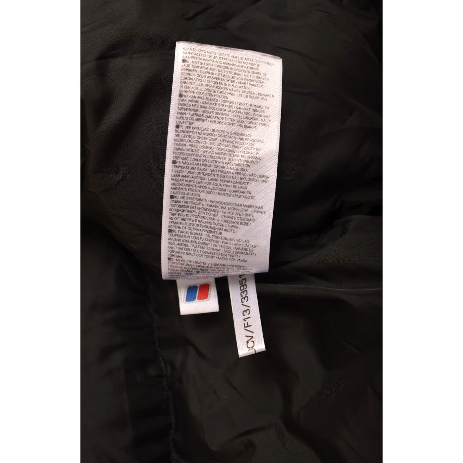 Berghaus Berghaus Akka Down Puffer Gilet Vest XL Black Mens Size XL Powder Puffer Jacket 33951 Size US XL / EU 56 / 4 - 7 Thumbnail