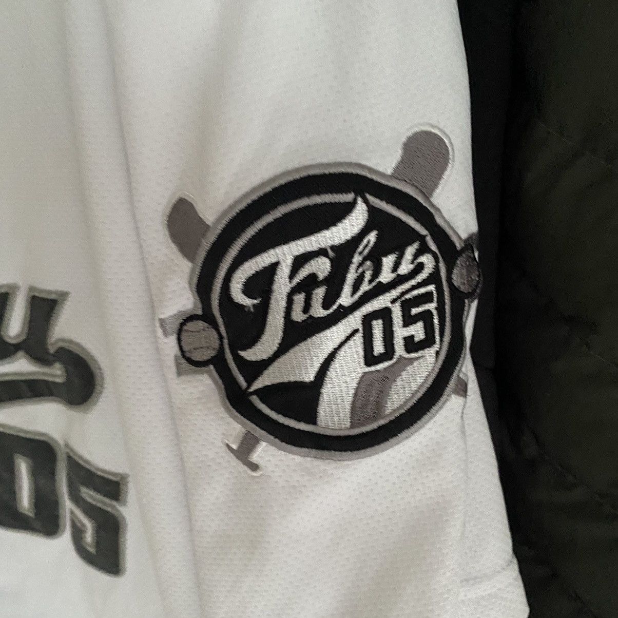 Fubu Vintage Fubu 05 Jersey T-Shirt Rap Style Y2K Size US XL / EU 56 / 4 - 4 Thumbnail