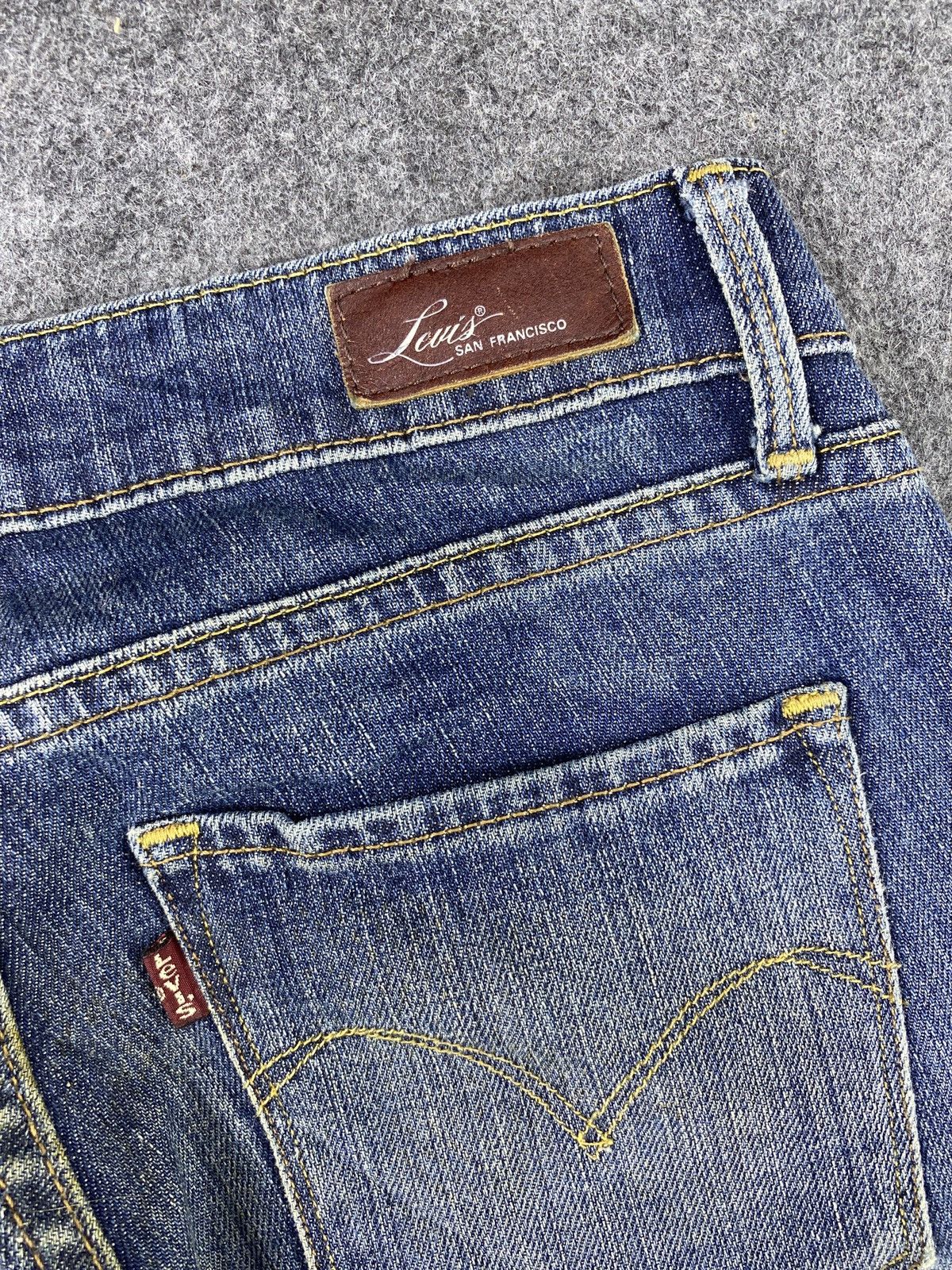 Jean × Levi's × Vintage Levi's Straight Leg Blue Wash Jeans - J1107 Size 27" / US 4 / IT 40 - 15 Thumbnail