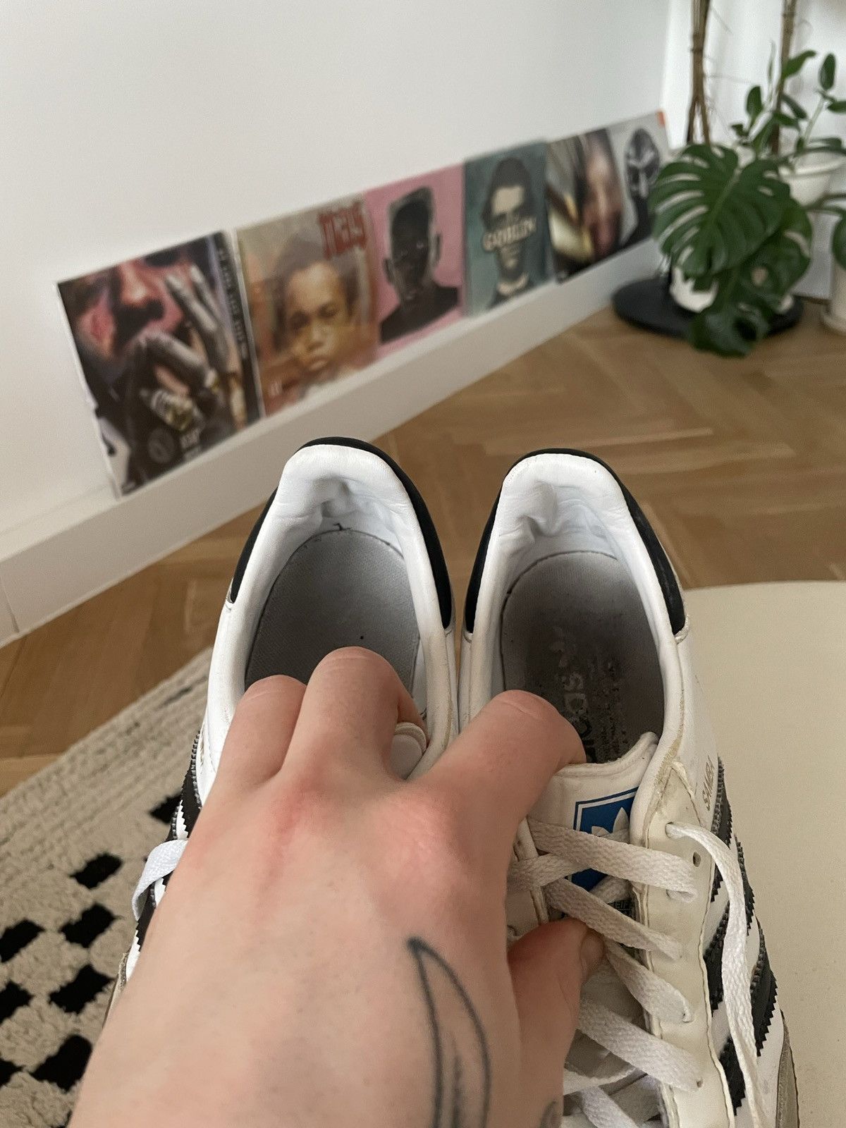 Adidas Adidas Samba Classic Vintage Y2k Low Sneakers Hype Rare 2010 Size US 9.5 / EU 42-43 - 4 Thumbnail