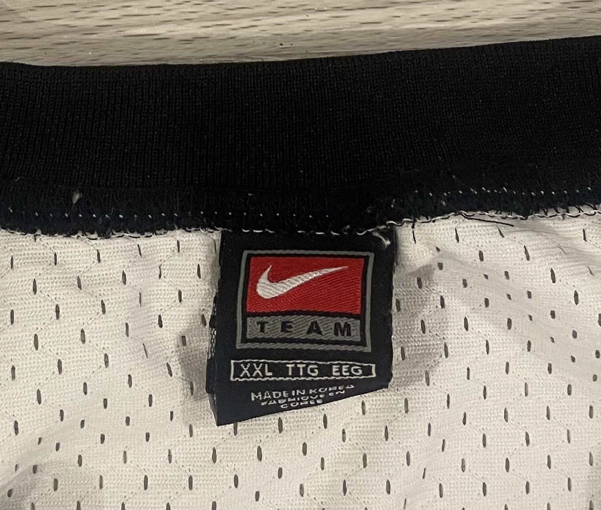 Nike Nike San Antonio Spurs Tim Duncan #21 Jersey Men’s Size 2XL Size US XXL / EU 58 / 5 - 4 Thumbnail