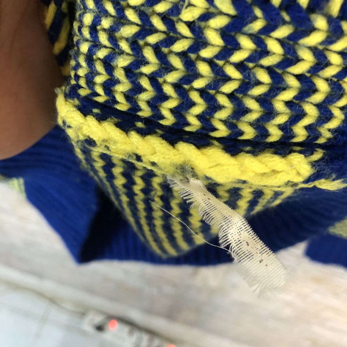 Aran Isles Knitwear Japan Yellow Blue aran isle cable Knitwear #A483 Size US S / EU 44-46 / 1 - 10 Thumbnail