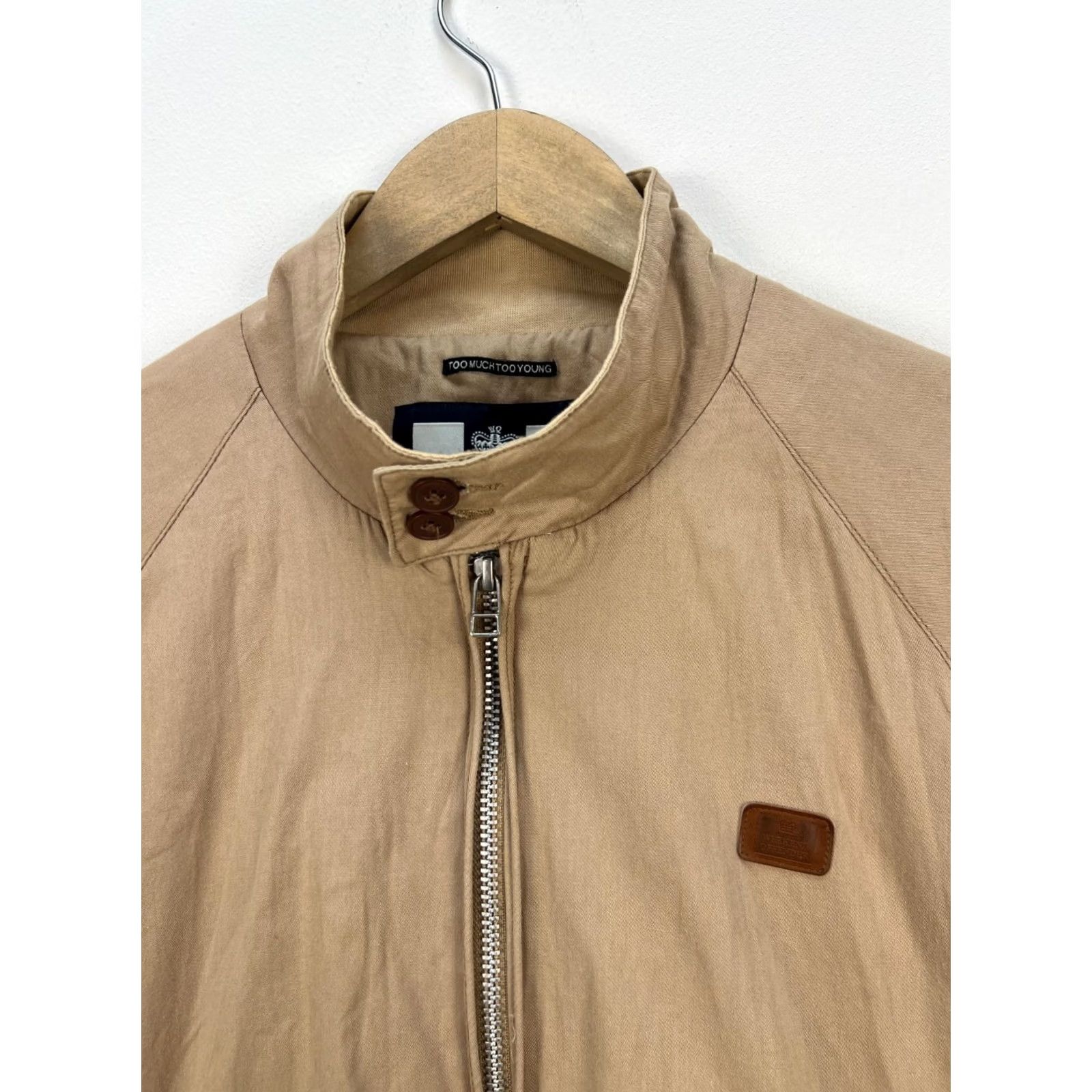 Weekend Offender Weekend Offender Jacket Mens M Beige Cotton Zip Stand-Up Collar 90s Casual Logo Zipper Reg Fit Spring Style Shirt? Size US M / EU 48-50 / 2 - 3 Thumbnail