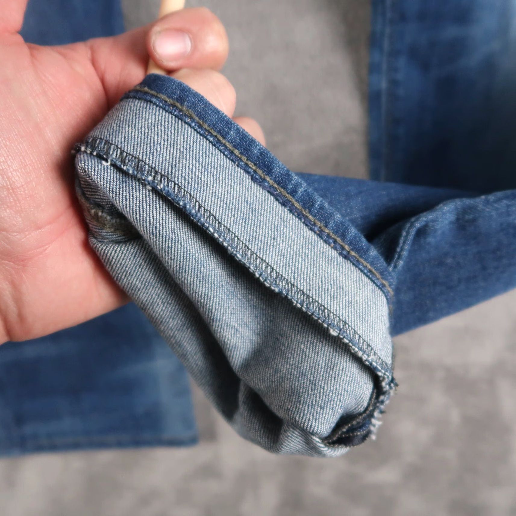Diesel Diesel Buster Jeans Mens Regular Slim Tapered 29x27.5 Denim Cotton Blend Stretch Blue 5-Pocket Logo Distressed Jeans Mens Size US 29 - 7 Thumbnail