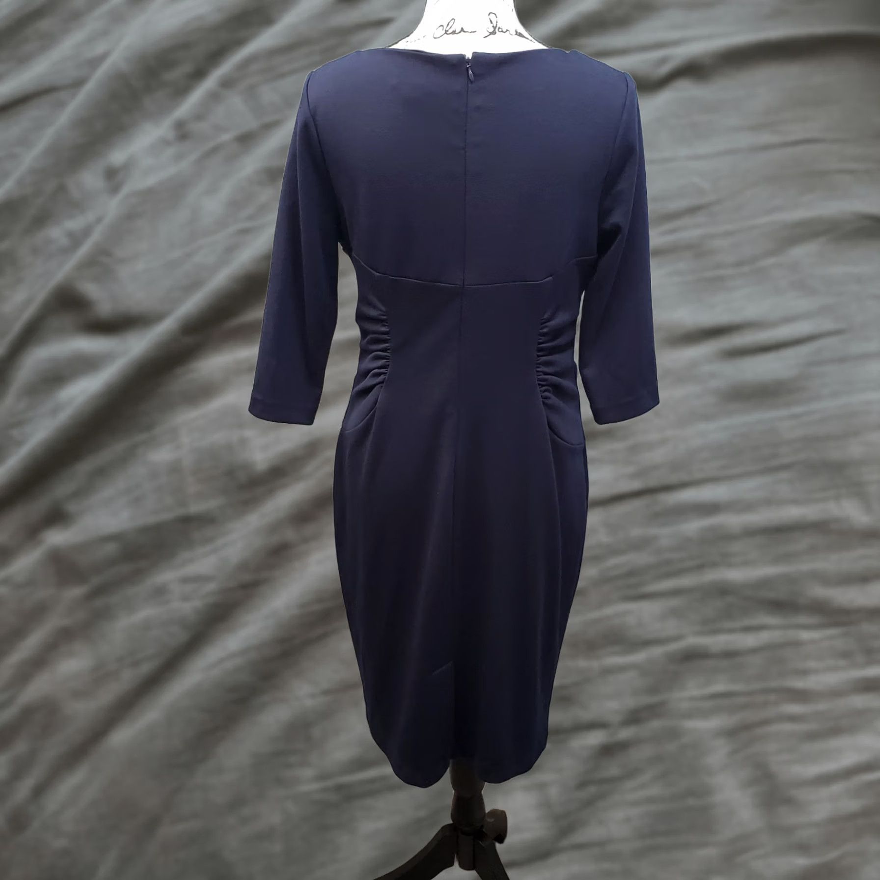 Adrianna Papell Adrianna Papell Bodycon Dress Womens 8P Navy Ruched Side Split Neck Back Zip Dress Size M / US 6-8 / IT 42-44 - 1 Thumbnail