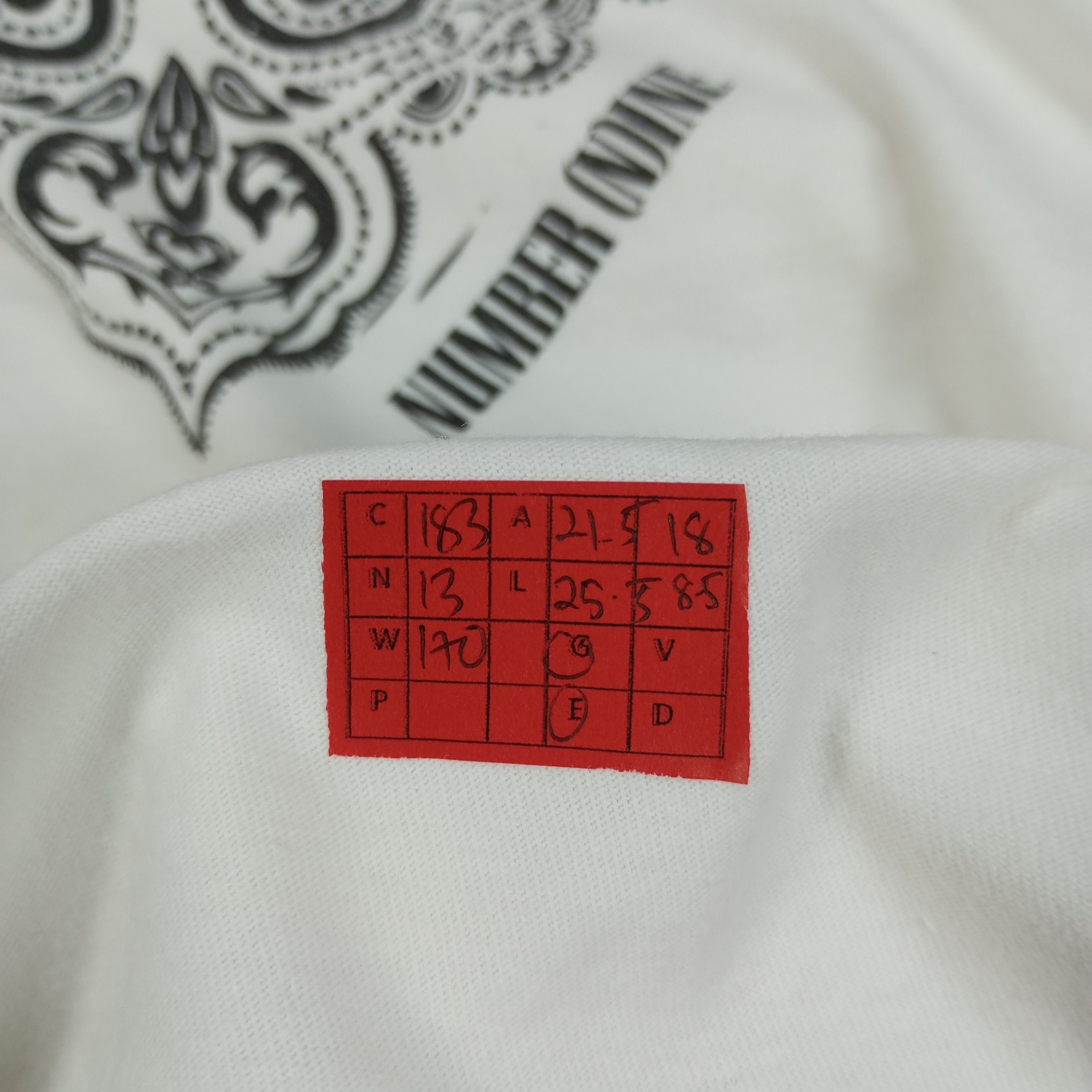 Marlboro Marlboro X Number Nine Japanese Brand Designer Tshirt Size US L / EU 52-54 / 3 - 10 Thumbnail