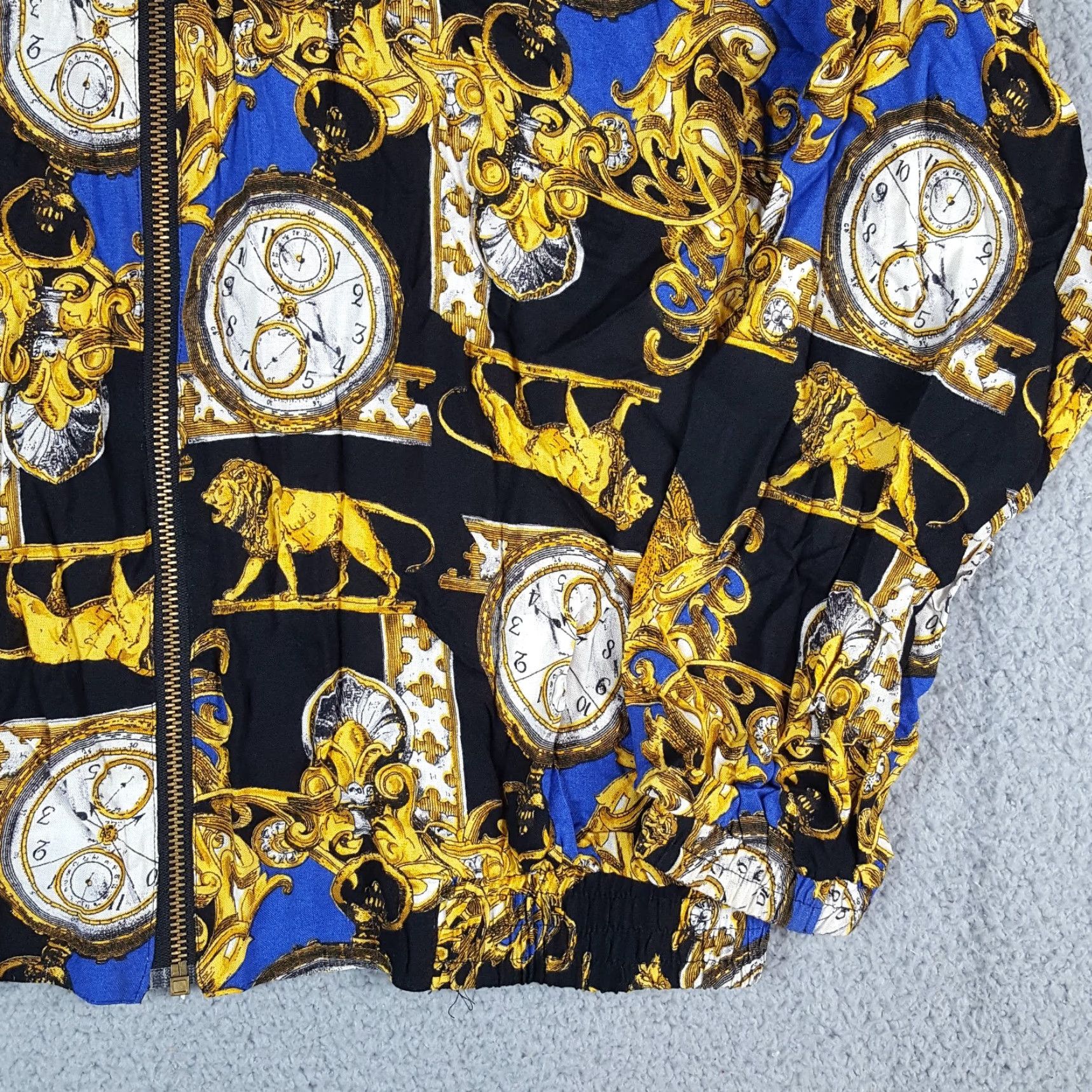 Vintage Vintage 90s Gold Lion Clock Art Bomber Men's Designer Size M Windbreaker Jacket Size US M / EU 48-50 / 2 - 3 Thumbnail