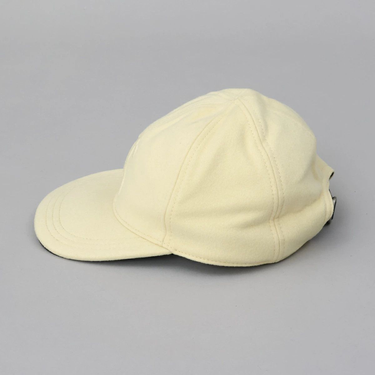 Jil Sander o1loc1c1124 Size: OS/ Cap in Yellow Size ONE SIZE - 3 Thumbnail