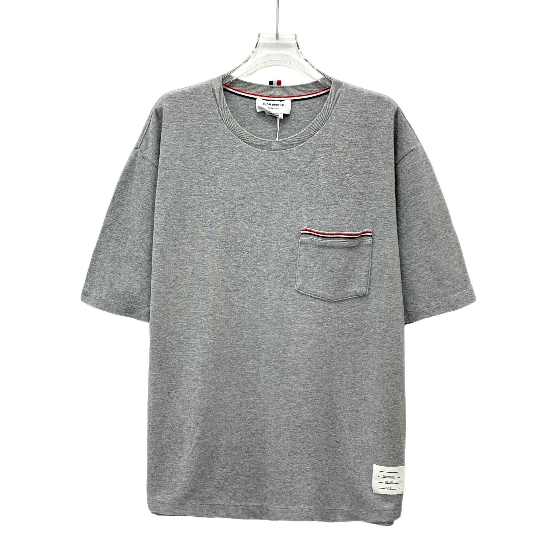 Thom Browne Thom Browne RWB Stripe Pocket T-Shirt Size 3 Size US L / EU 52-54 / 3 - 1 Thumbnail