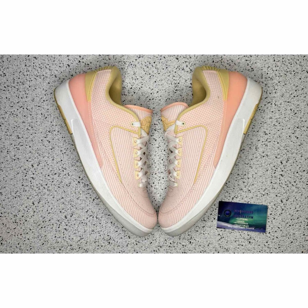 Jordan Brand Jordan 2 Low Craft 9.5 Men Size US 9.5 / EU 42-43 - 1 Thumbnail